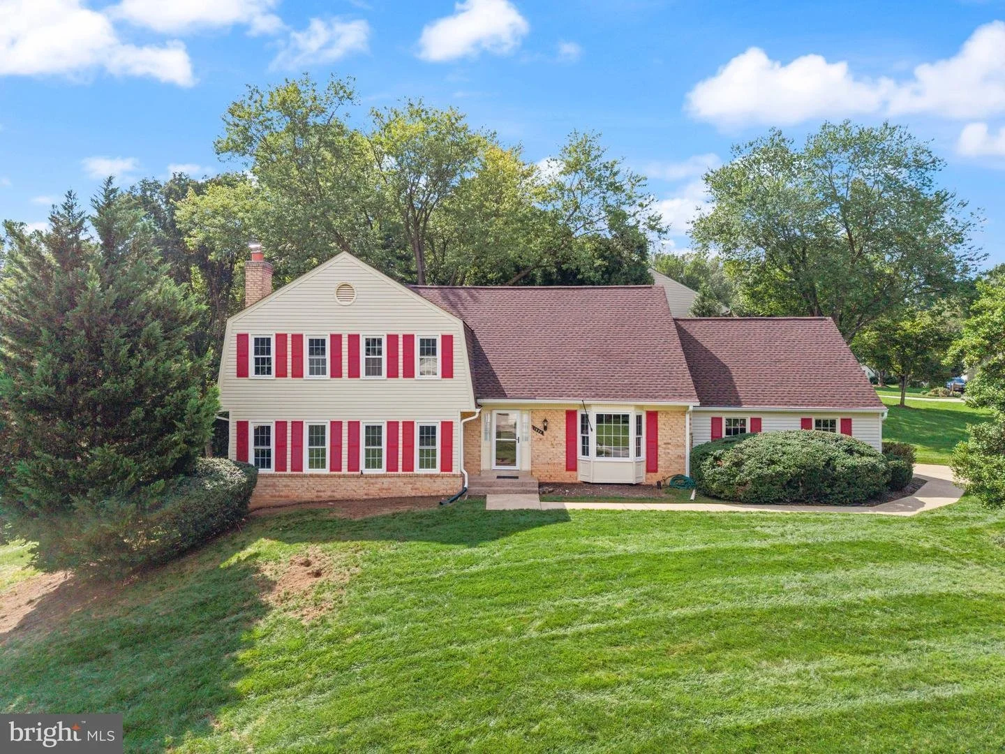1824 Abbey Oak Drive