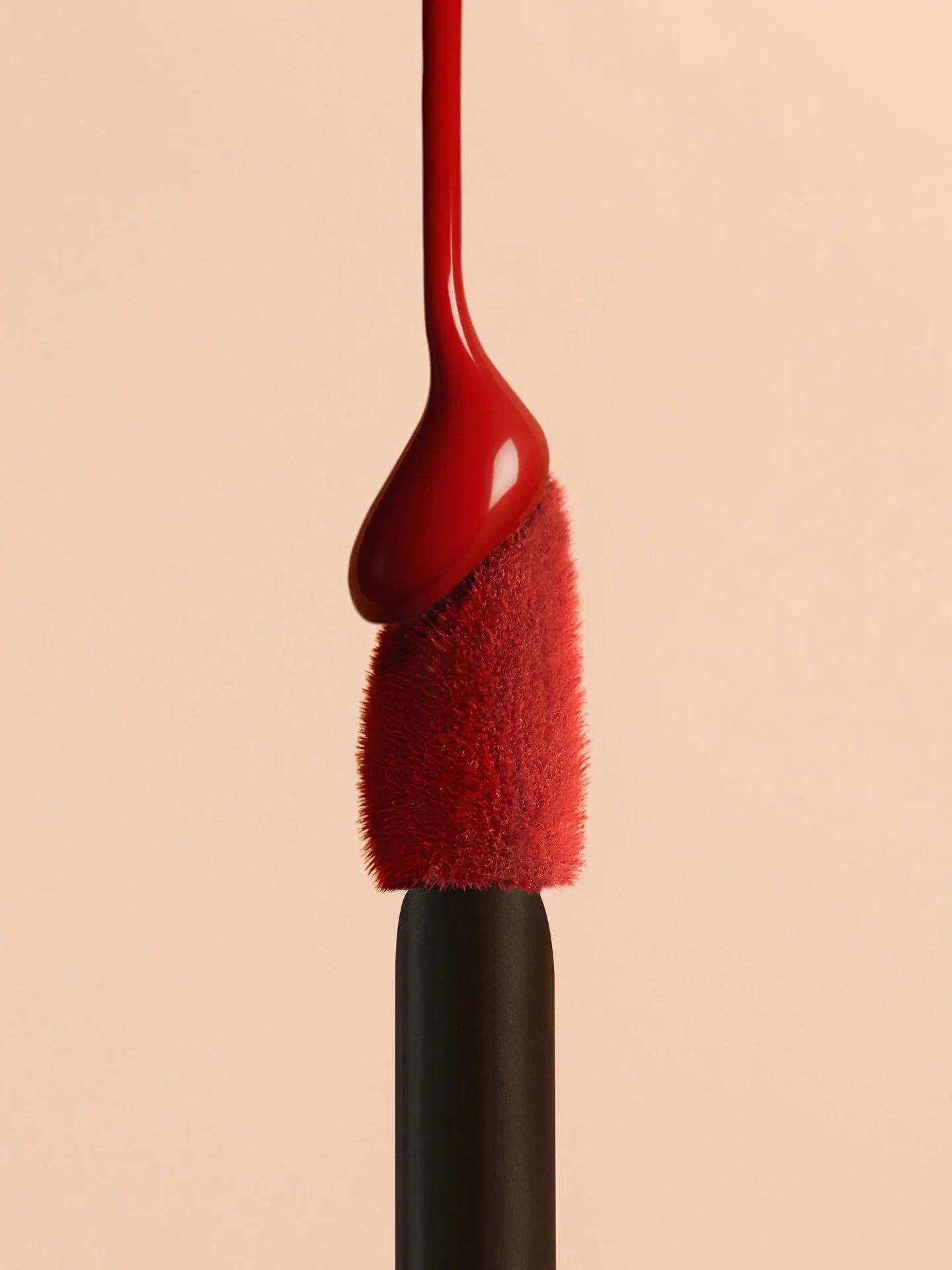 More of this in 2026 ✨ close-up photography and motion w/ @sonyalpha + @sonycine FX3

#closeupshot #cosmeticshoot #productshoot #creativedirection #ukbeauty #macrolens #visualcontent #productphotoshoot #cosmeticbrand #ukskincare