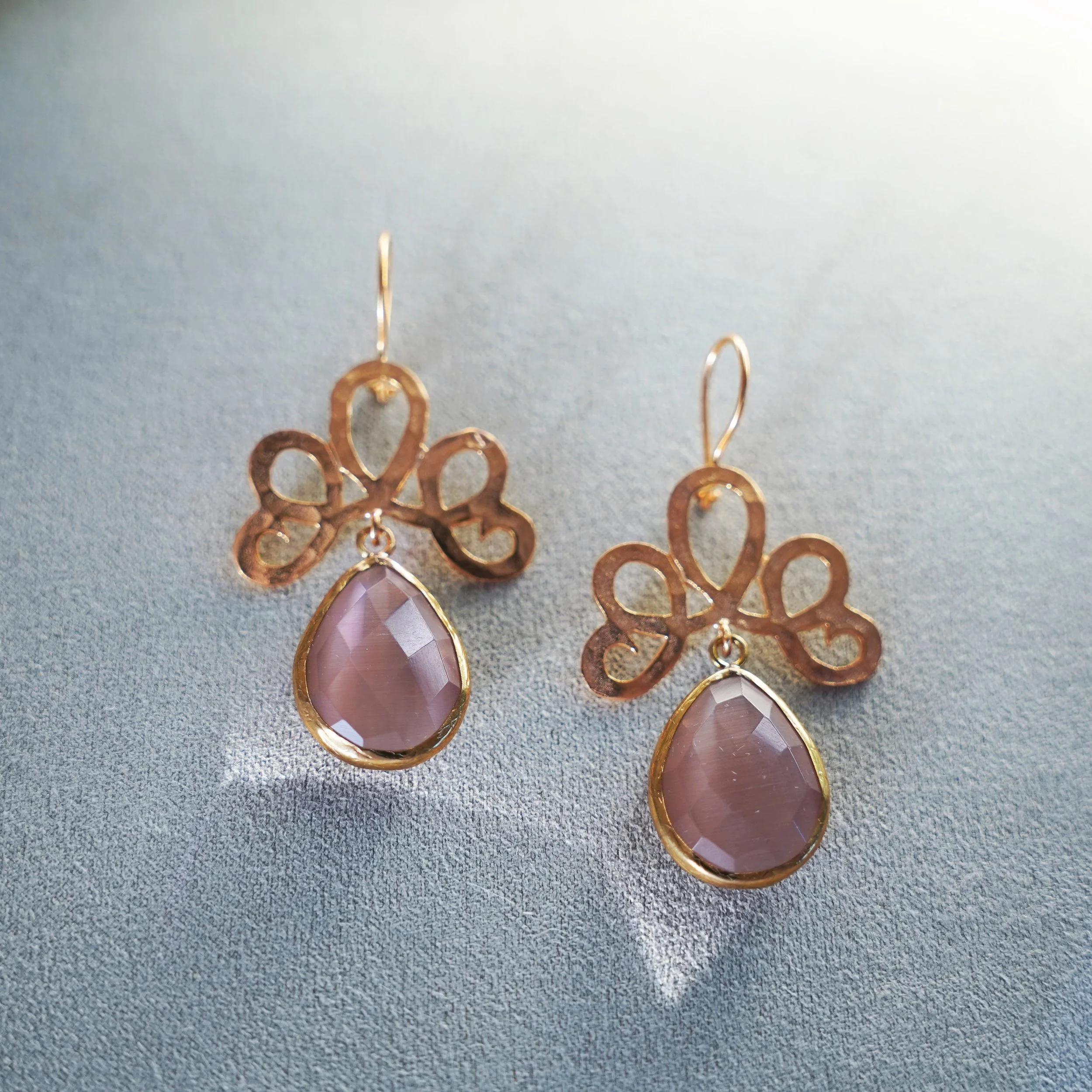 Cat's Eye Floral Earrings