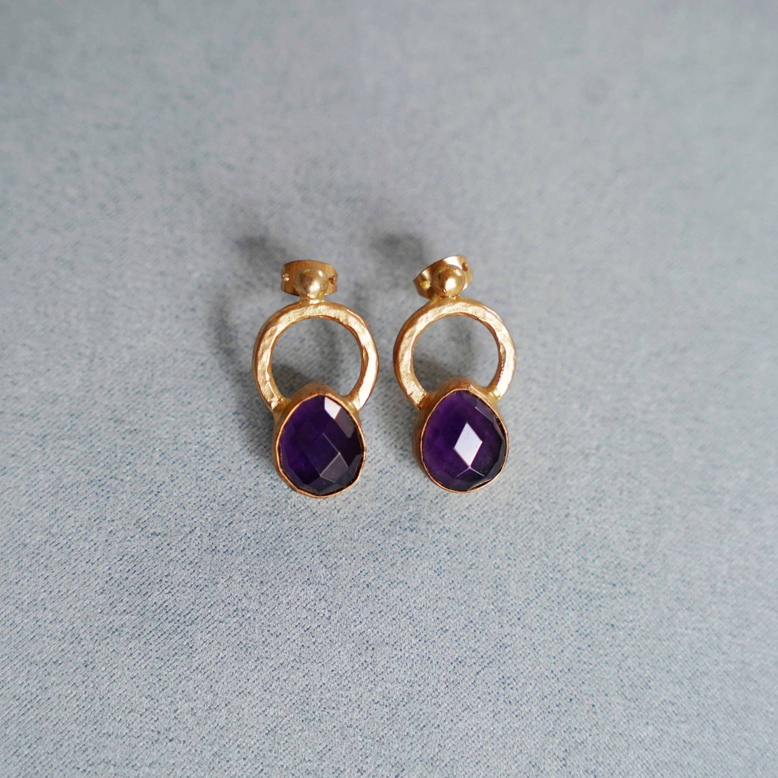 Amethyst Circle Earring