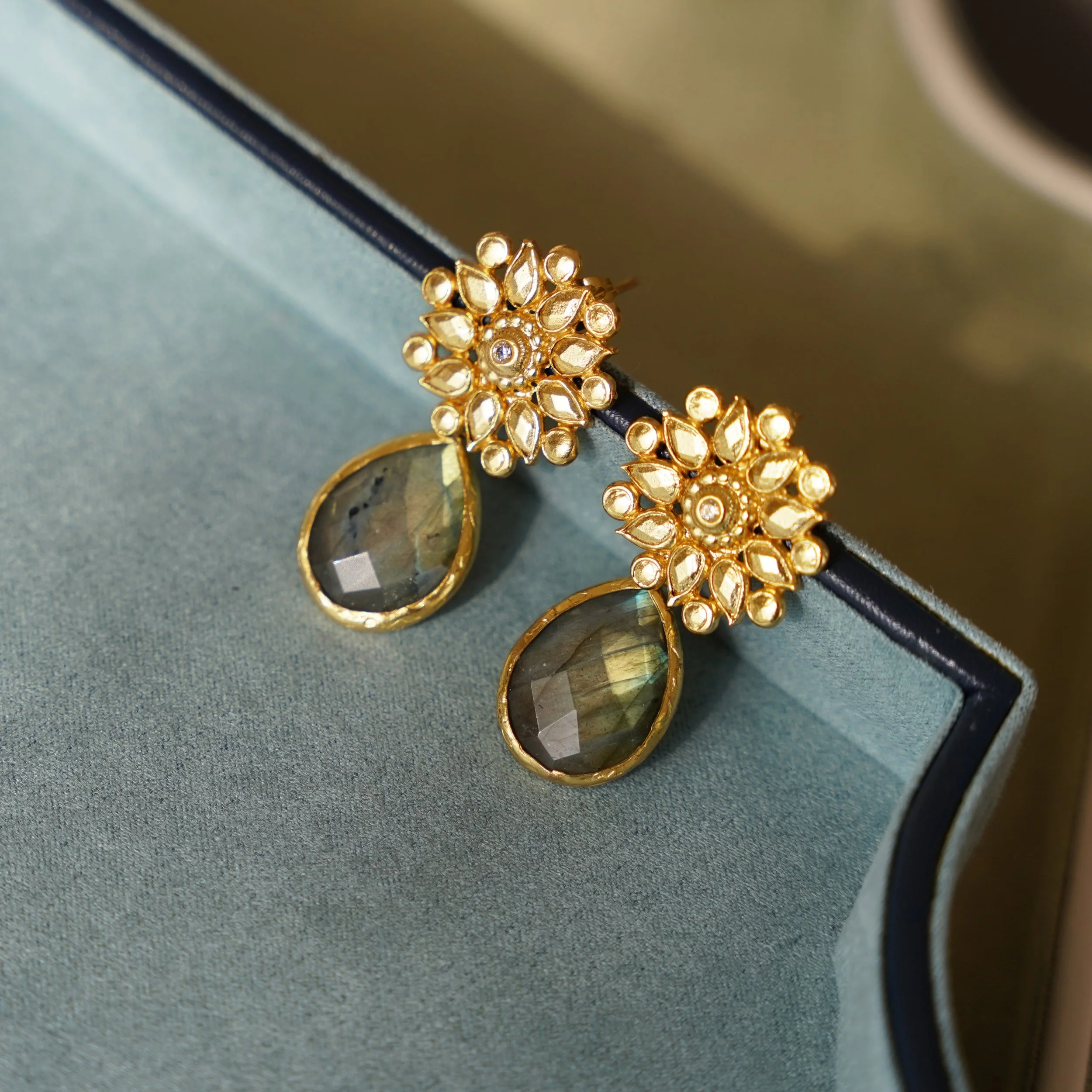 Niru-Kollekt Jewelry_021b.jpg