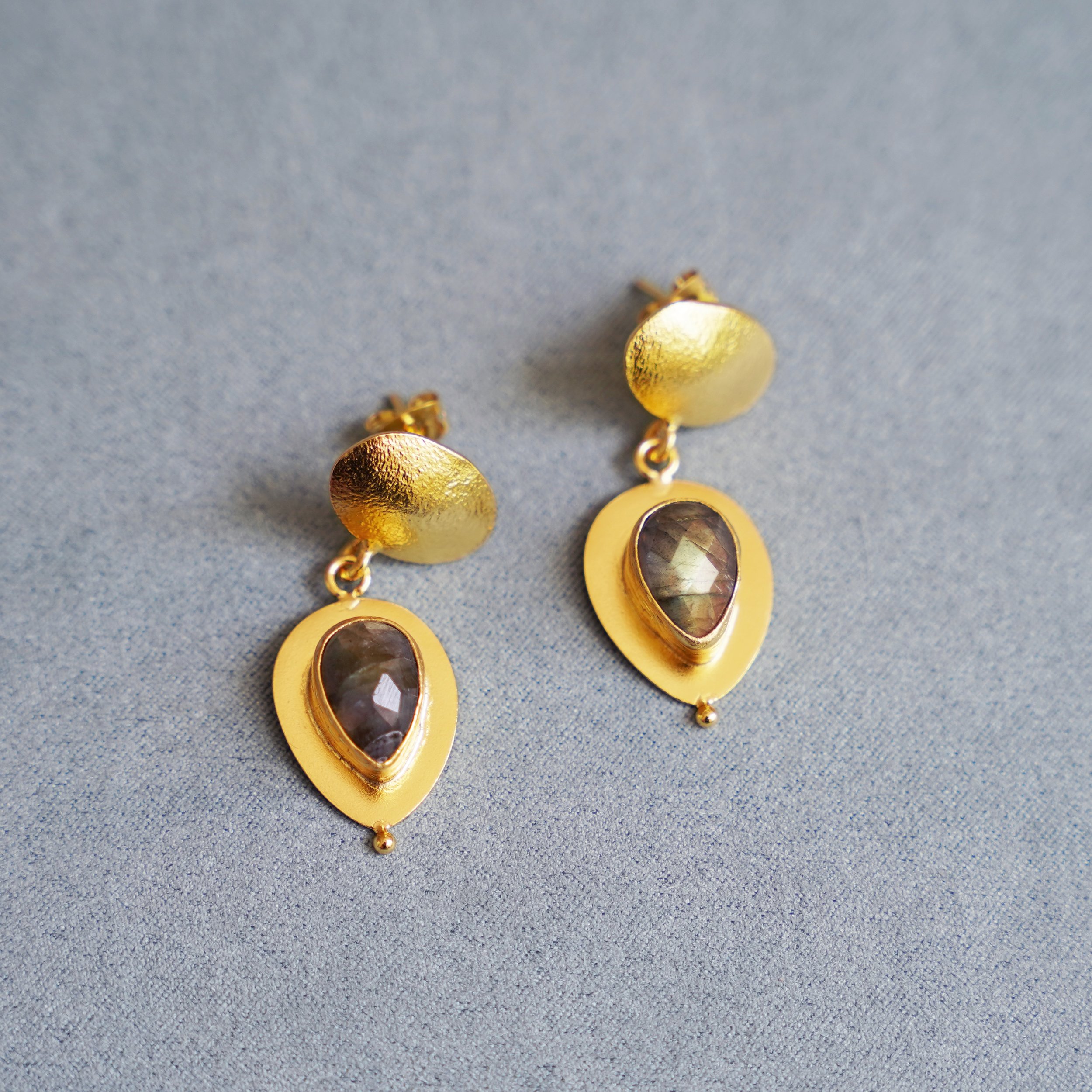 Labradorite Elegant Drop Earrings