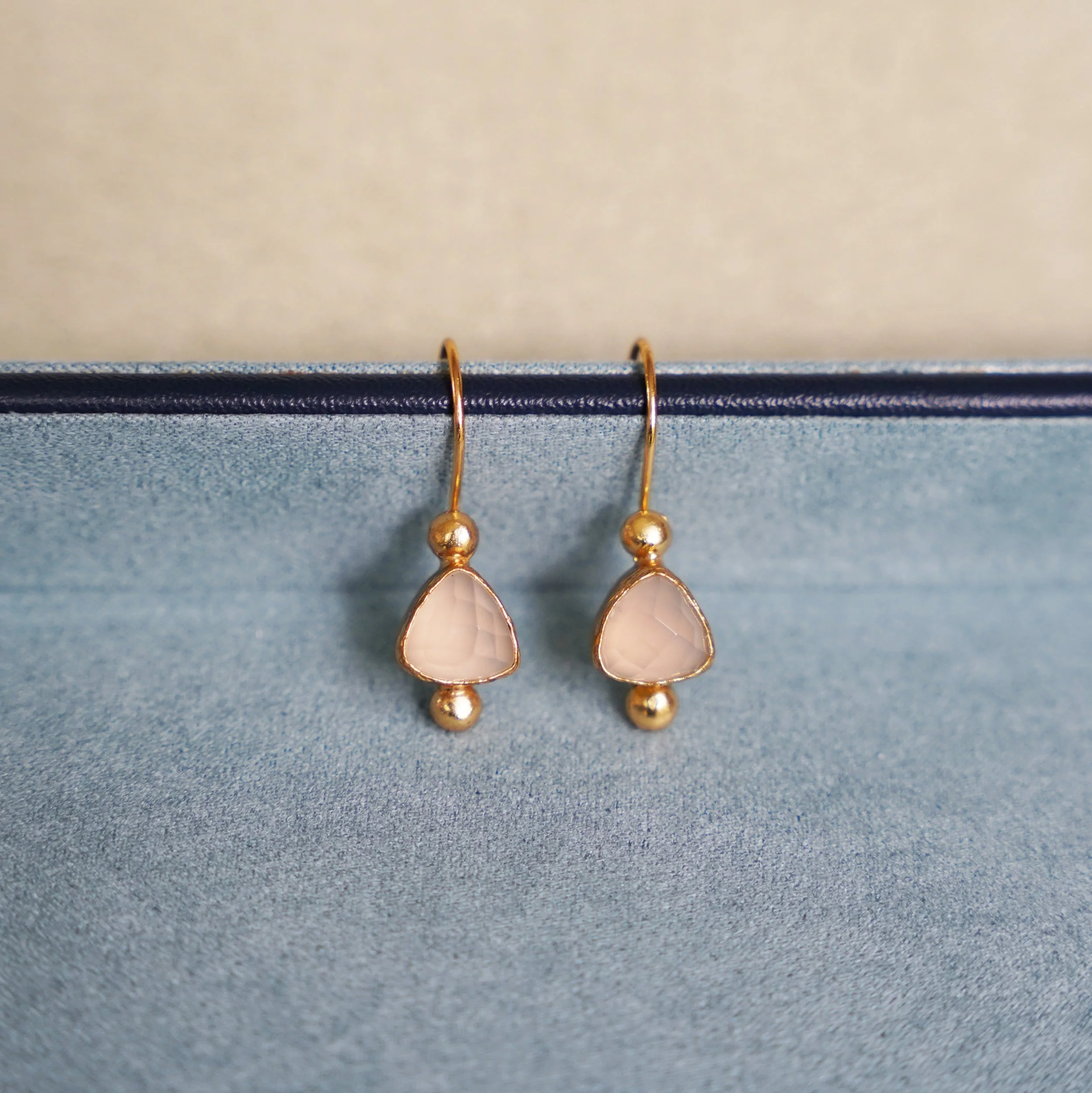 Oriental Agate Minimalist Triangle Earrings