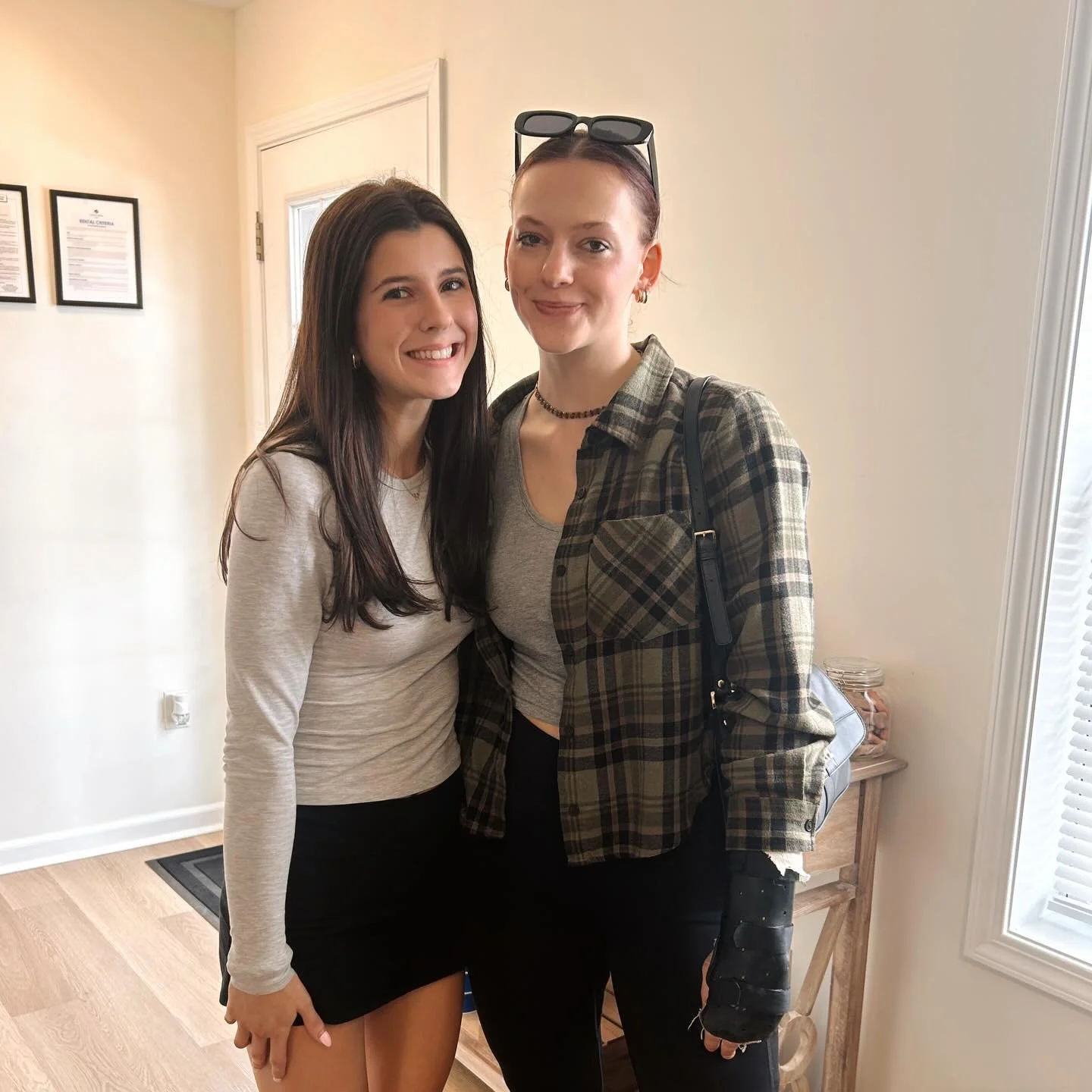 these girls just secured their townhome for this fall! have you?! 🤩

dm us or stop by today to ask about our current special and limited availability!