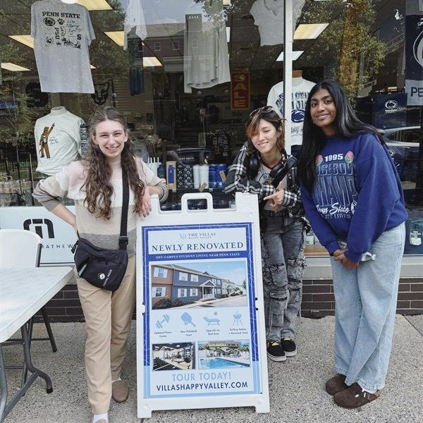 ✨ New connections, great conversations, and future residents! 

✨We had an amazing day canvassing and spreading the word about life at The Villas at Happy Valley. Thanks to everyone who stopped by to chat. See you soon, future residents! 🏡🎉 #VillaL
