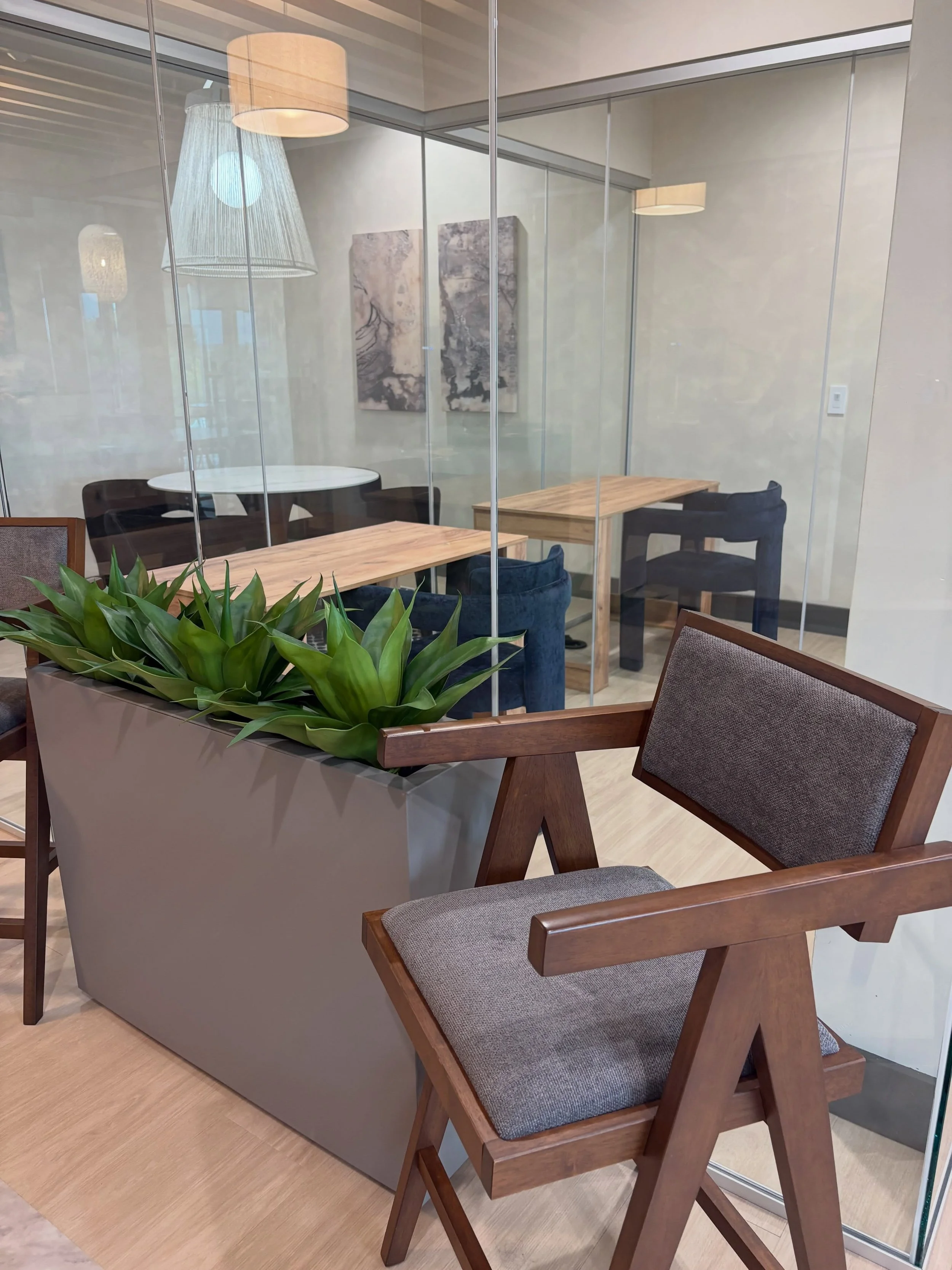 📚 A fresh space for your next big idea! ✨ Your new favorite spot to focus, get productive, and crush those study goals. Come check out the upgraded study spaces at The Villas at Happy Valley! 💙🩵🤍

#thevillasathappyvalley #psu #studenthousing #wea