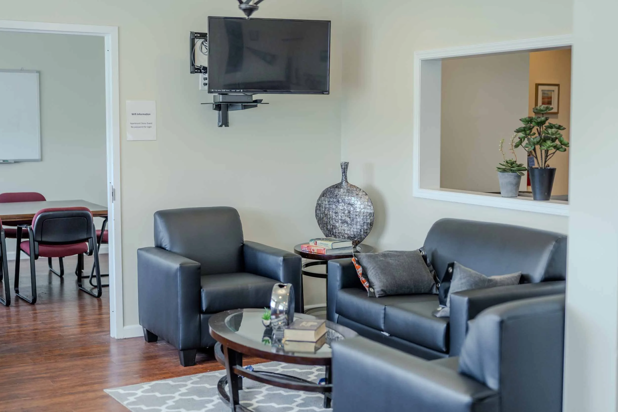 The Villas at Happy Valley | Off-Campus Apartments in State College, PA near PSU | Resident Lounge