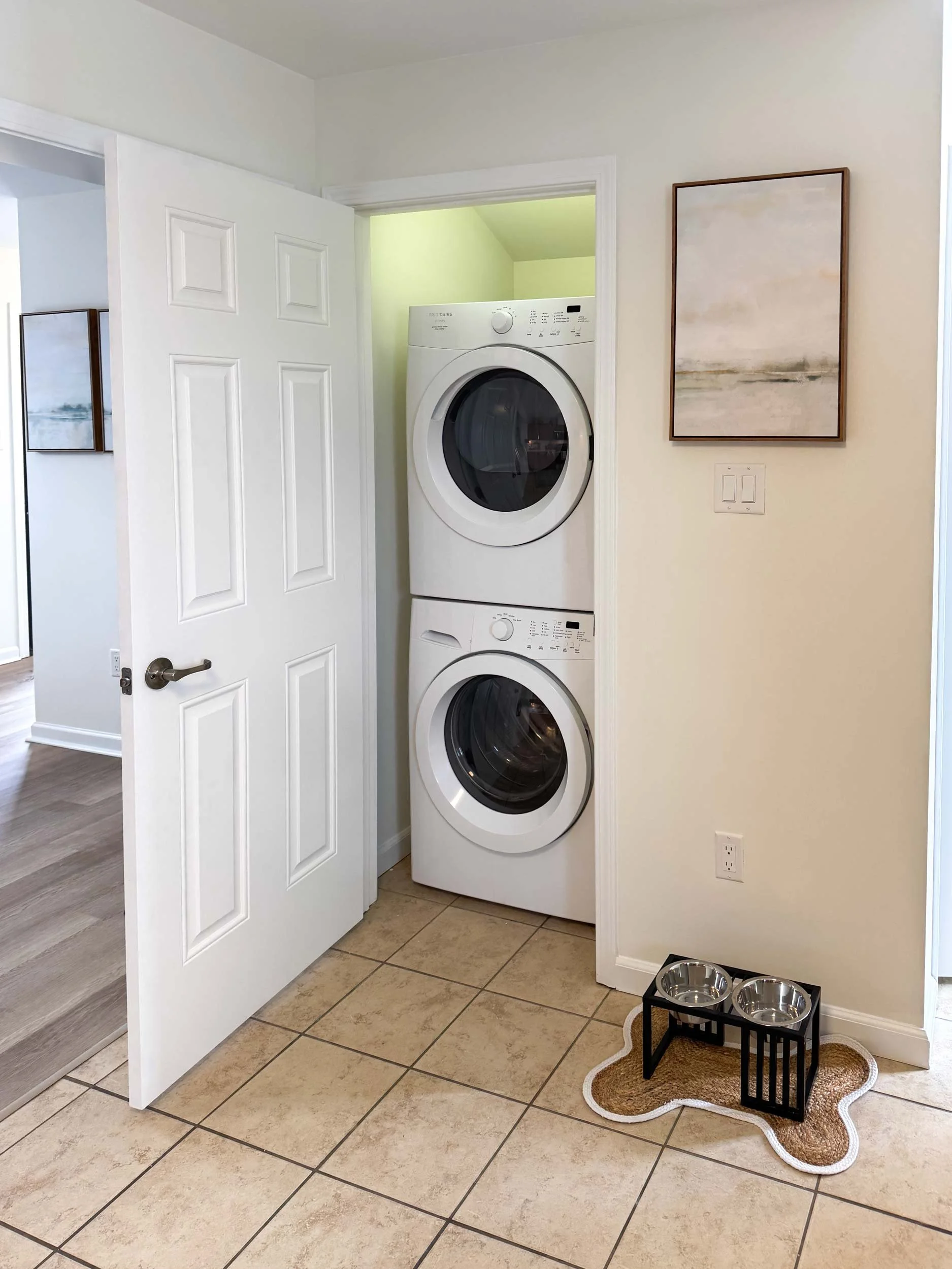 The Villas at Happy Valley - In-Unit Washer and Dryer.jpg