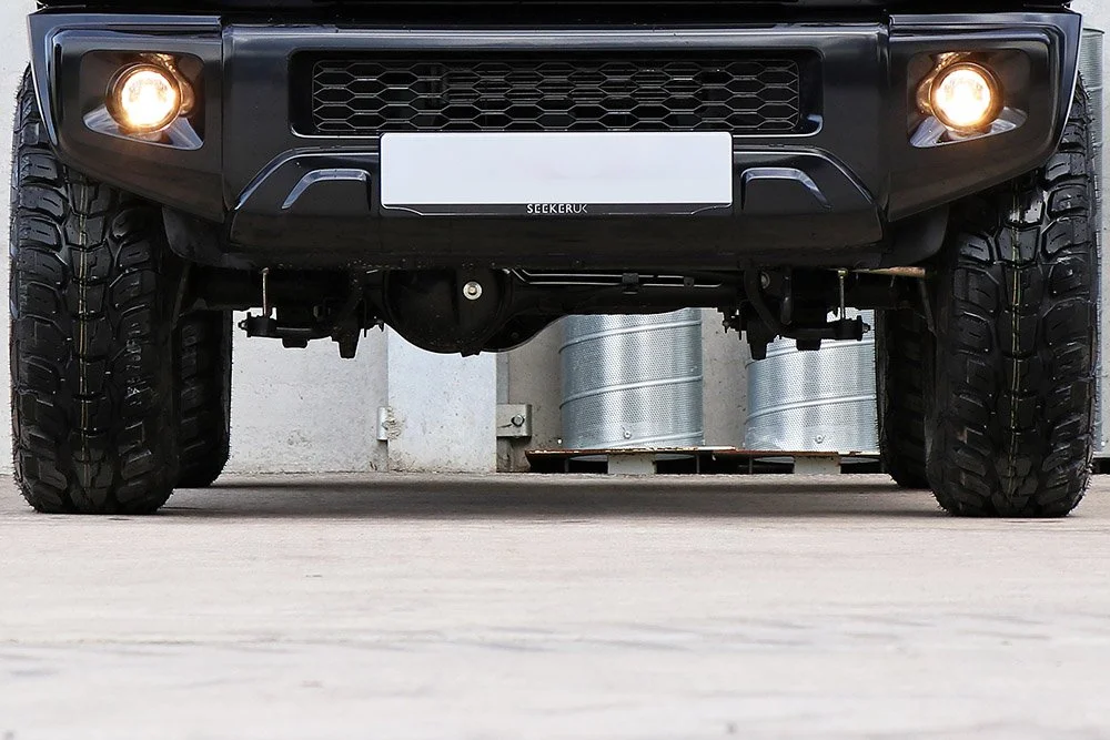 Seeker Suzuki Jimny Sand Black Painted Bumpers 6.jpg