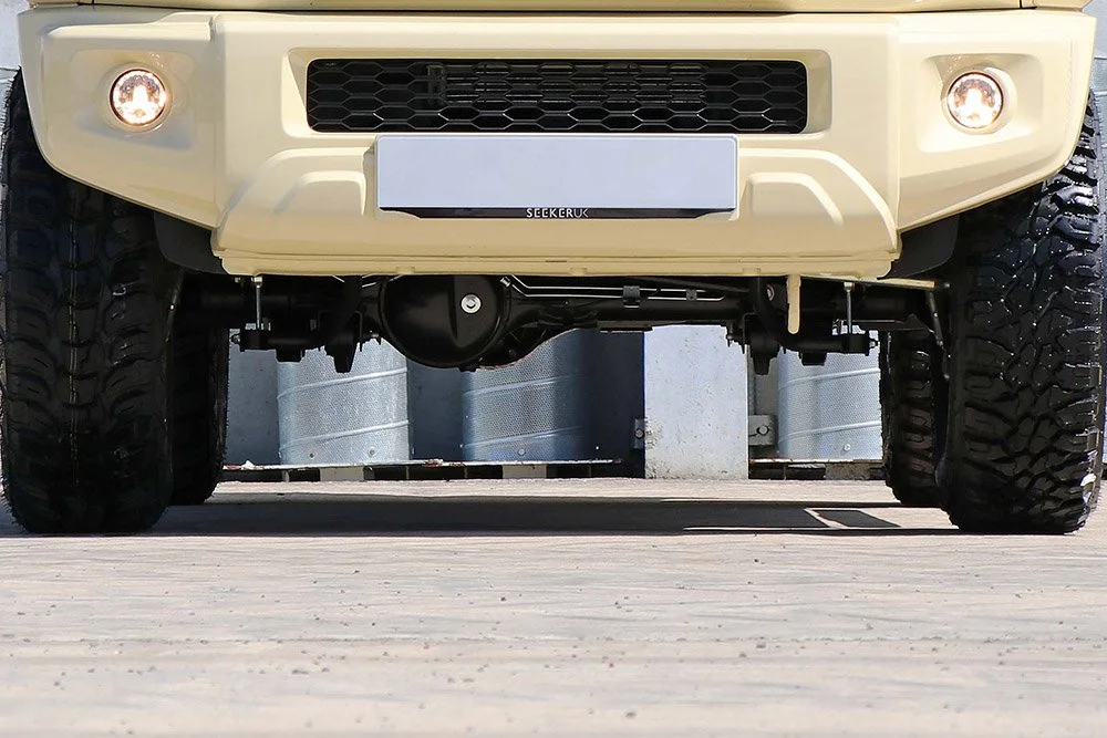 Seeker Suzuki Jimny Sand Black Painted Bumpers 5.jpg