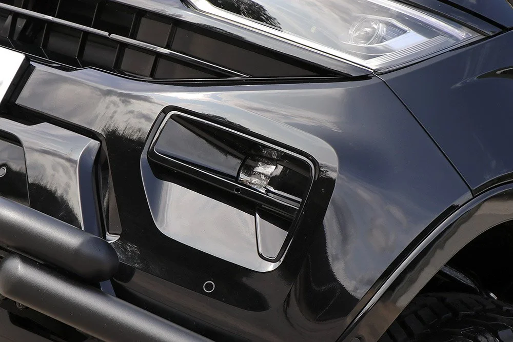 Seeker VW Amarok front bumper 1.jpg