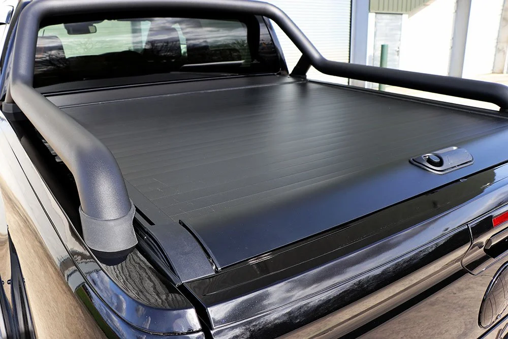 Seeker Lifted Amarok roller shutter roll bars.jpg