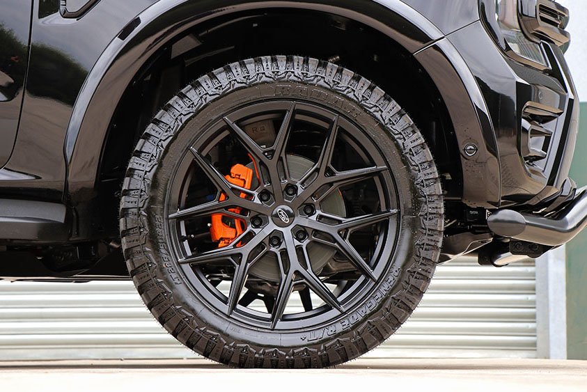 Ranger Mhev Wildtrak Niche SKR SEEKER Alloy Wheels.jpg (Copy)