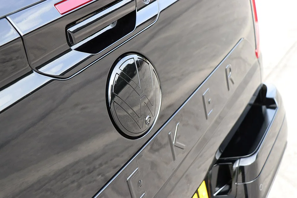 Seeker VW Amarok Badges 1.jpg