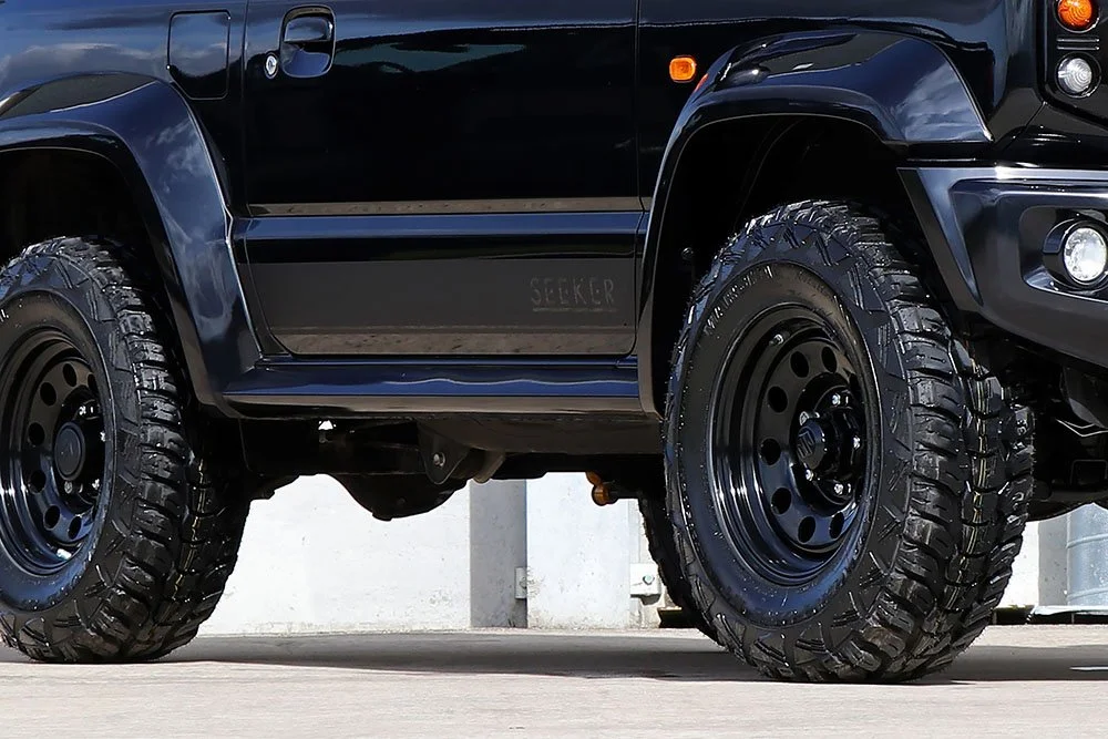 Seeker Suzuki Jimny Sand Black Wheels Decals 4.jpg