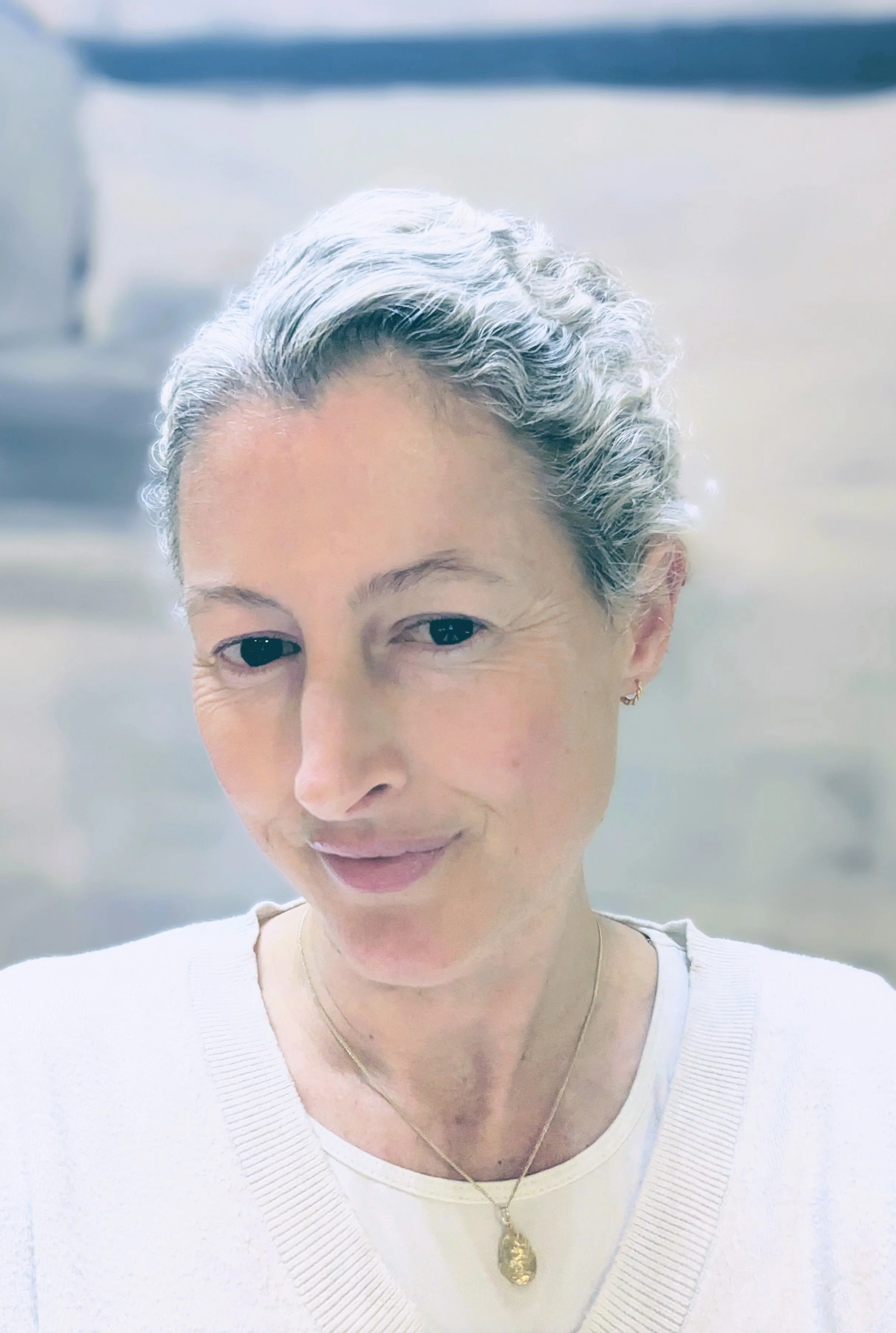 Winchester and online counsellor