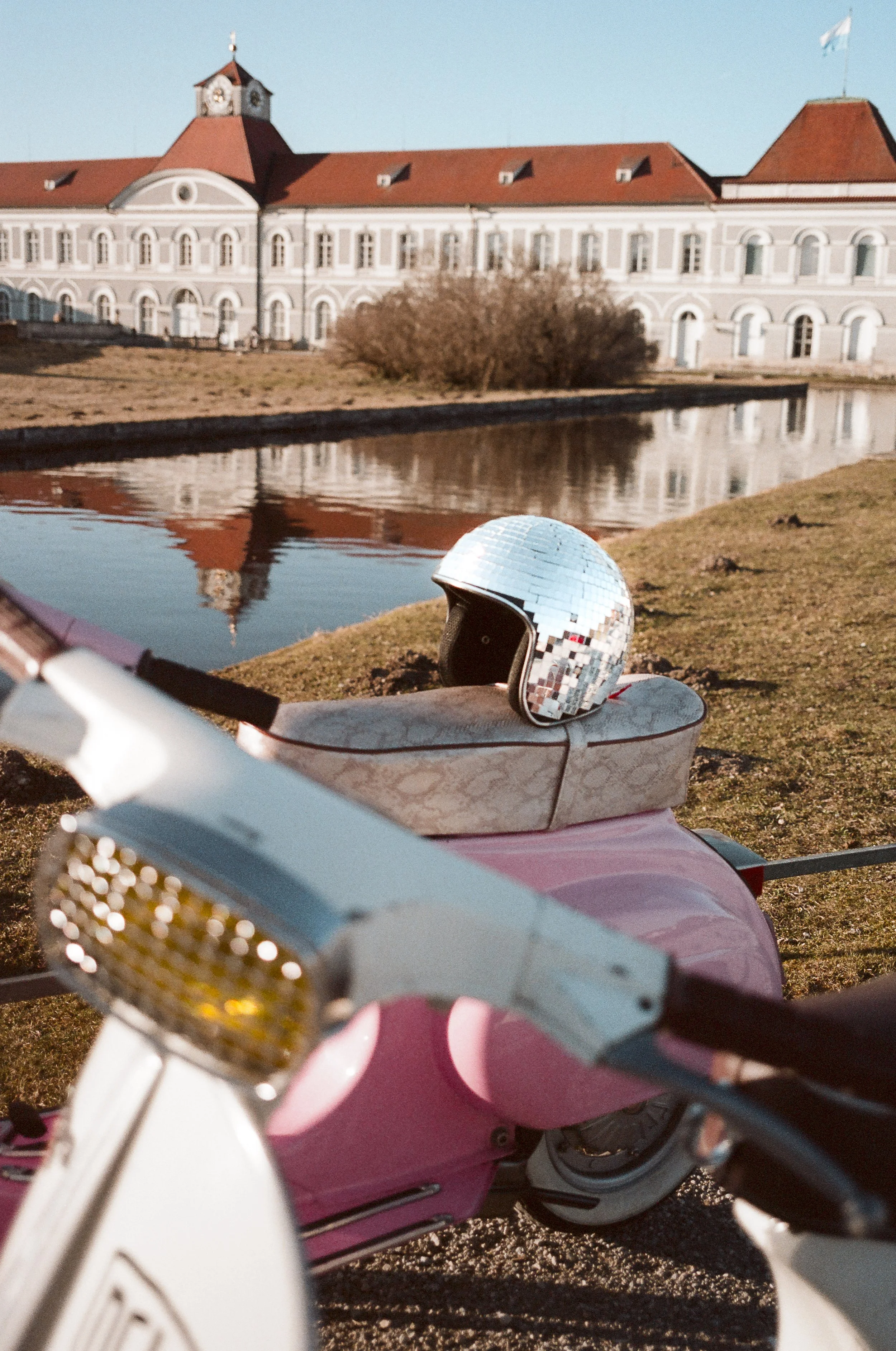 Vespa Trip-01 copy.jpg