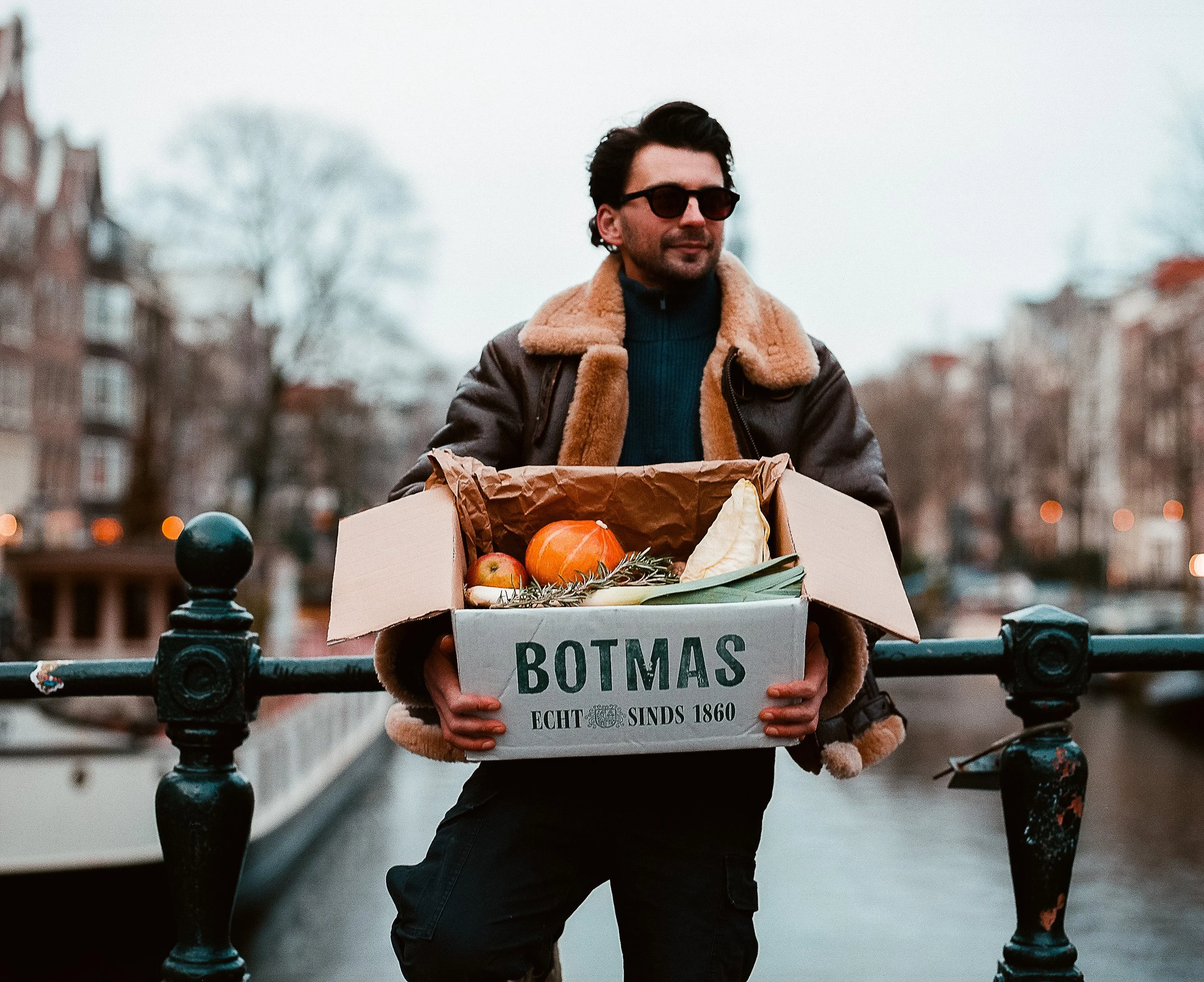 BotmasXMamyia-4 copy.jpg