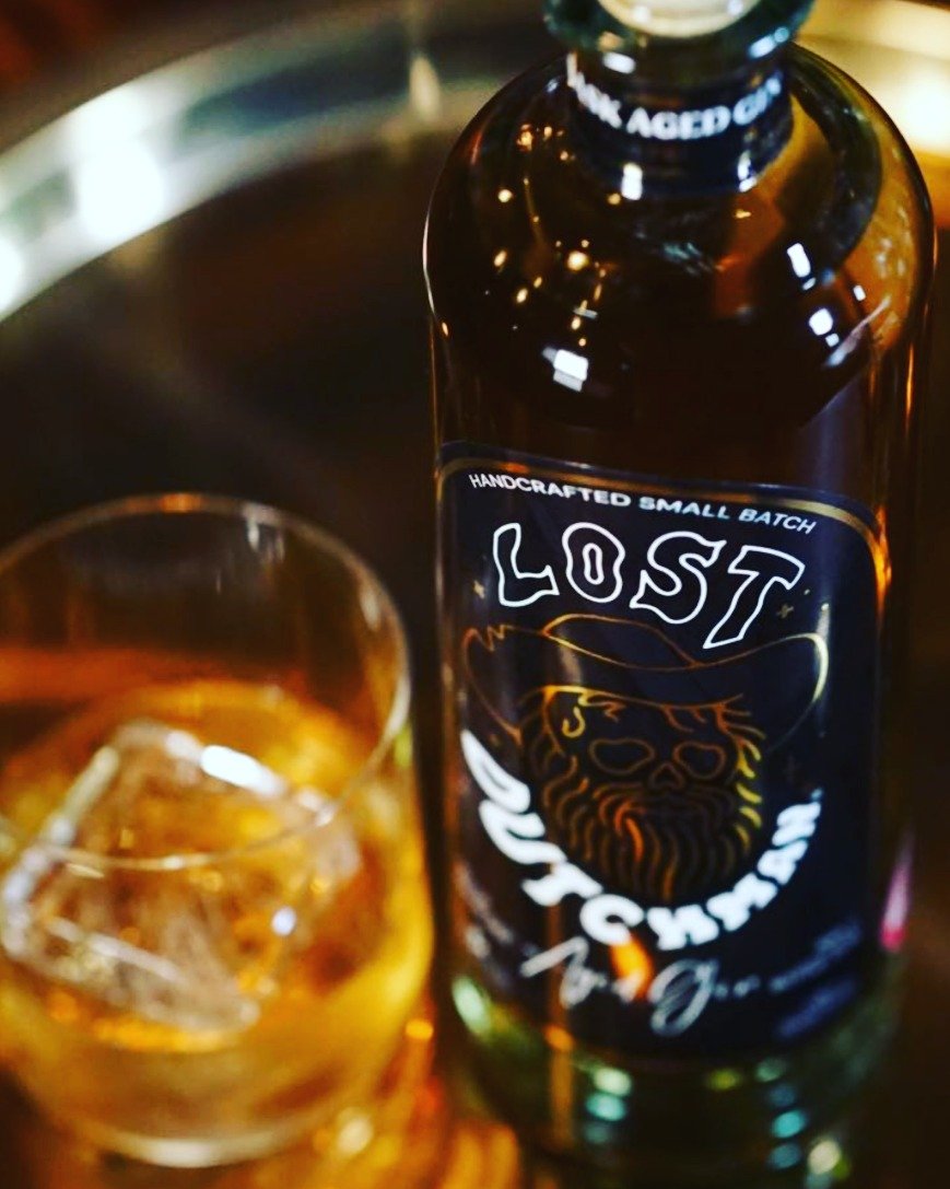 SHERRY-SOAKED / ECO-DISTILLED / REAL CRAFT

We first met Paul, co-founder of @lostdutchmanspirits, at a London trade show a few years back. In a category as crowded as gin, branding is your first handshake, and theirs definitely piqued our interest! 