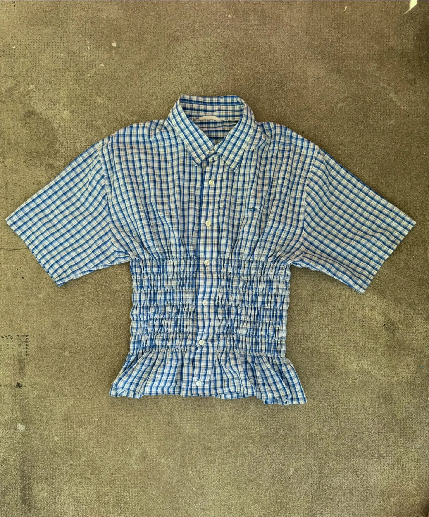 ELLES SONT DE RETOURS ☀️

COLLECTION UPCYCL&Eacute;E &laquo;&nbsp;SMOCK TOUT&nbsp;&raquo; - 10 MOD&Egrave;LES UNIQUES DISPOS 

DM POUR COMMANDE 

#upcycling #upcyclingbrand #reuserevolution #smockfabrics #ootdinspo