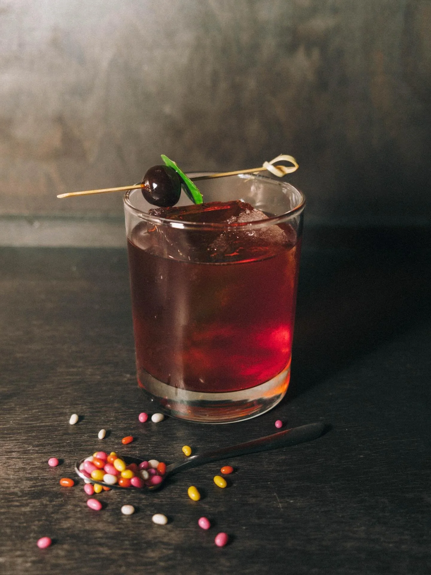 |:|
thinking back fondly to VSB 4.0 earlier this year @thewigshopboston ft some of my favorite creations and these wonderful people. hard to believe that we&rsquo;ve thrown another x6 socials since then already: thank you sosososo much for showing up