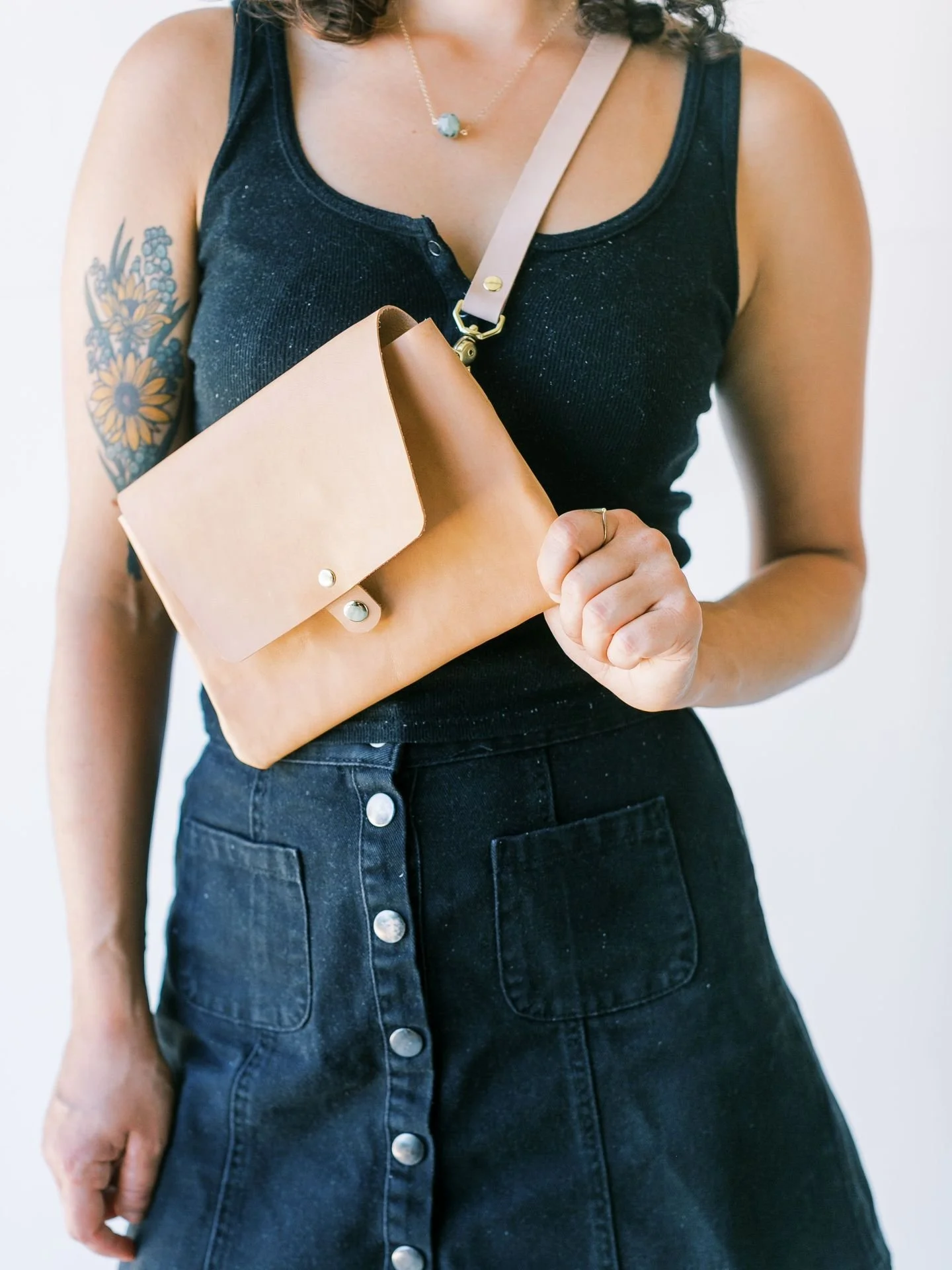 There's something special about capturing the craftsmanship of handmade goods. This leather crossbody tells its own story&mdash;beautifully made, functional, and crafted with the kind of quality that only gets better with time. ✨ 

When photographing