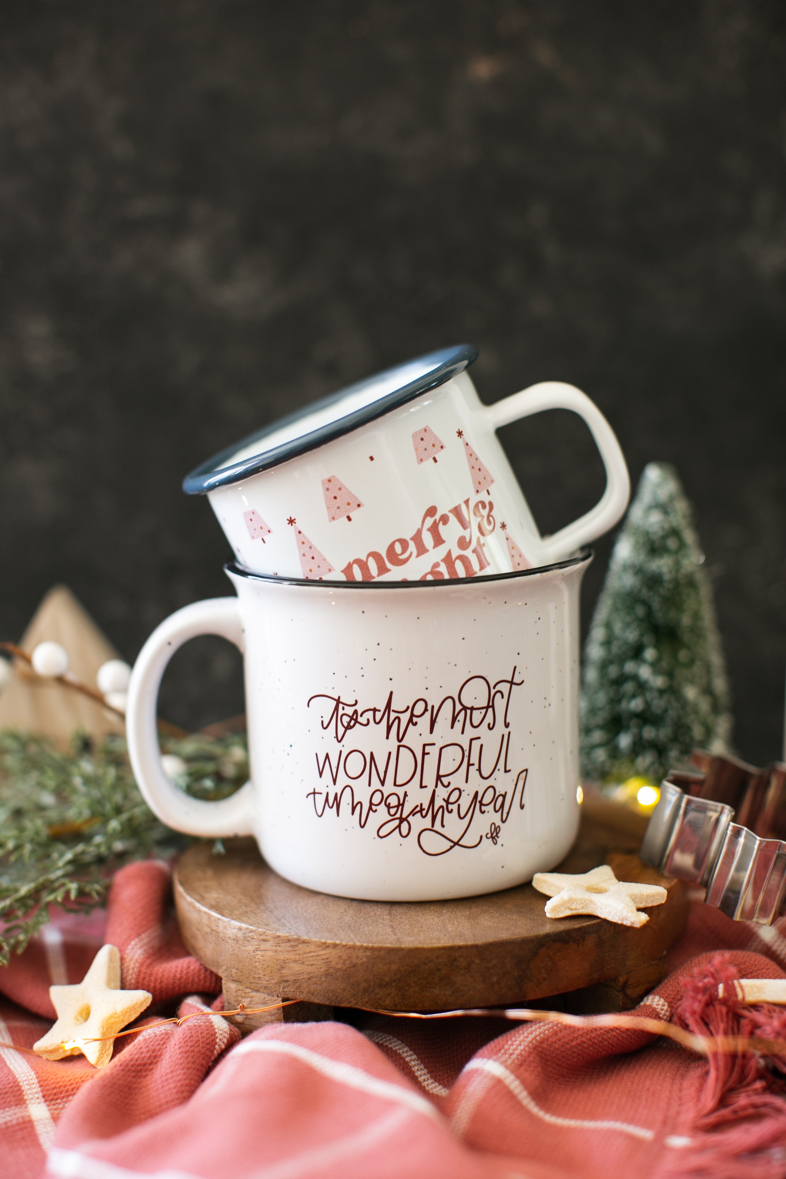 Merry & Bright-001.jpg