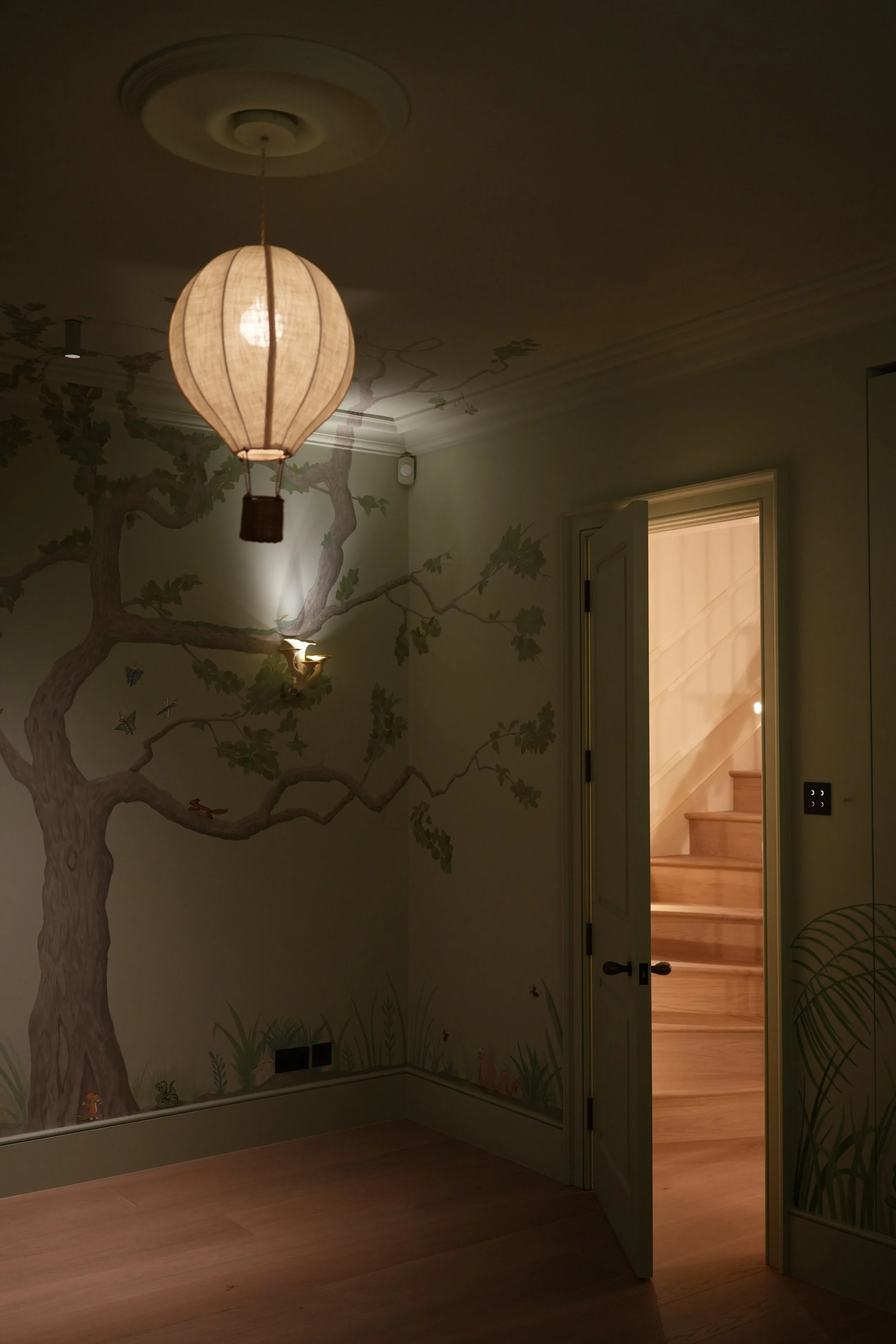 GLOVER ARCHITECTS-CHELSEA_Mural.jpeg