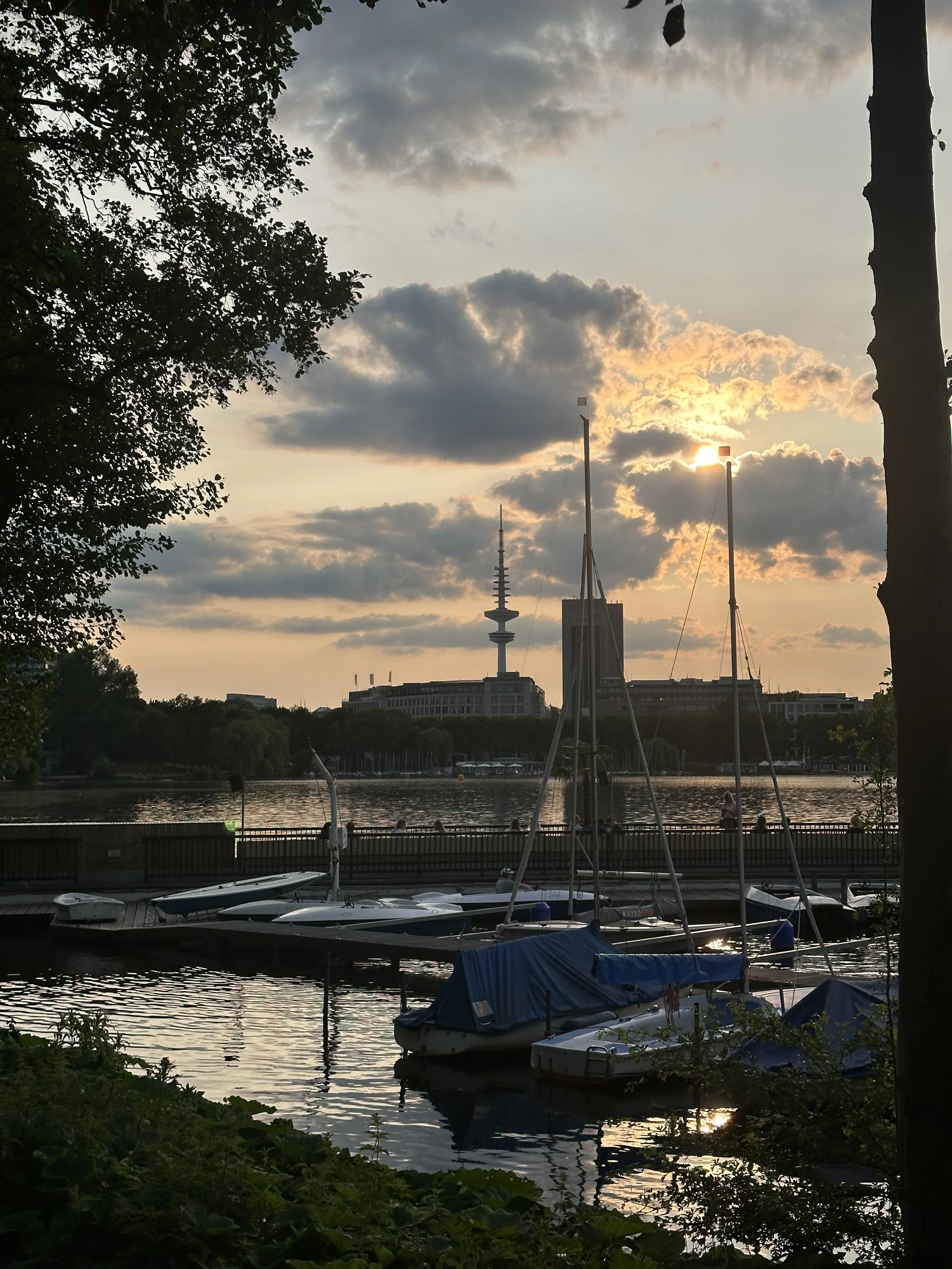 A quick stroll in Hamburg. Lucky to be there for sunset!