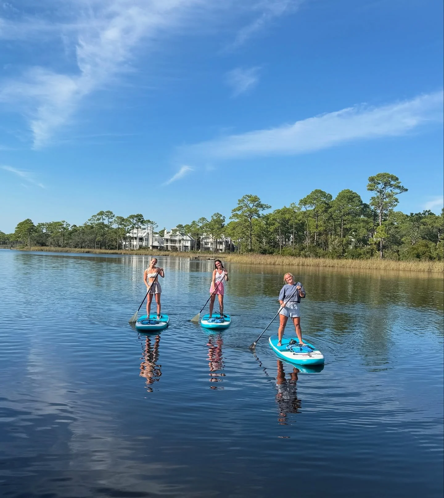 A weekend well spent at the BoatHouse!🤙🏻 Did you know locals get 20% off when you show your FL Driver&rsquo;s License?
