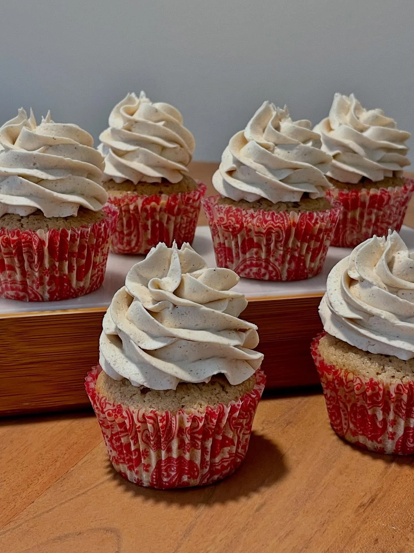 One more recipe test done: Snickerdoodle Cupcakes with Cinnamon Vanilla Buttercream 🧁

#homebaker #homebaking #homebakery #cottagefood #smallbusiness #bakersofinstagram #cupcakes #snickerdoodle #cinnamon #vanillabuttercream