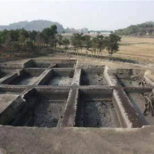 Archaeological plan/foundations relating to imperial exam grounds.
