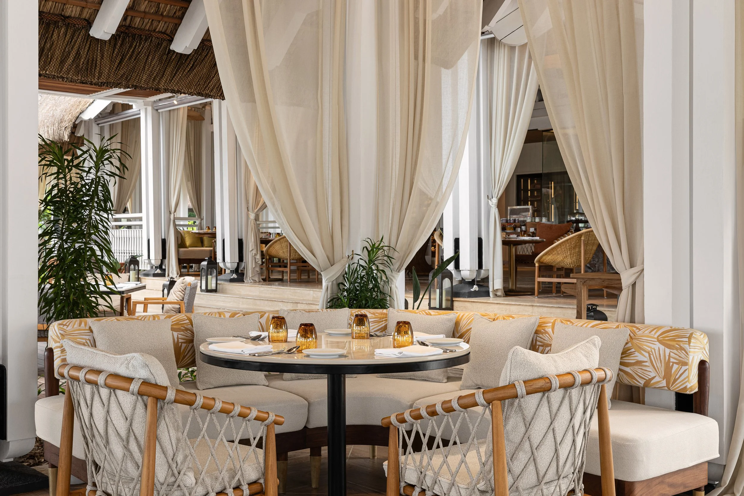 Corner banquette copy.jpg