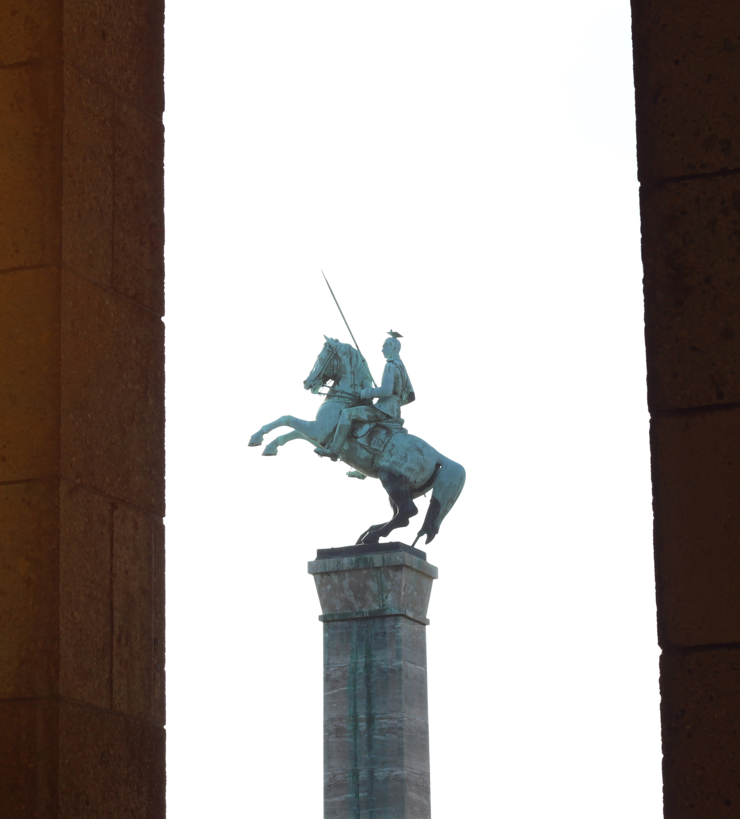 Statue.png