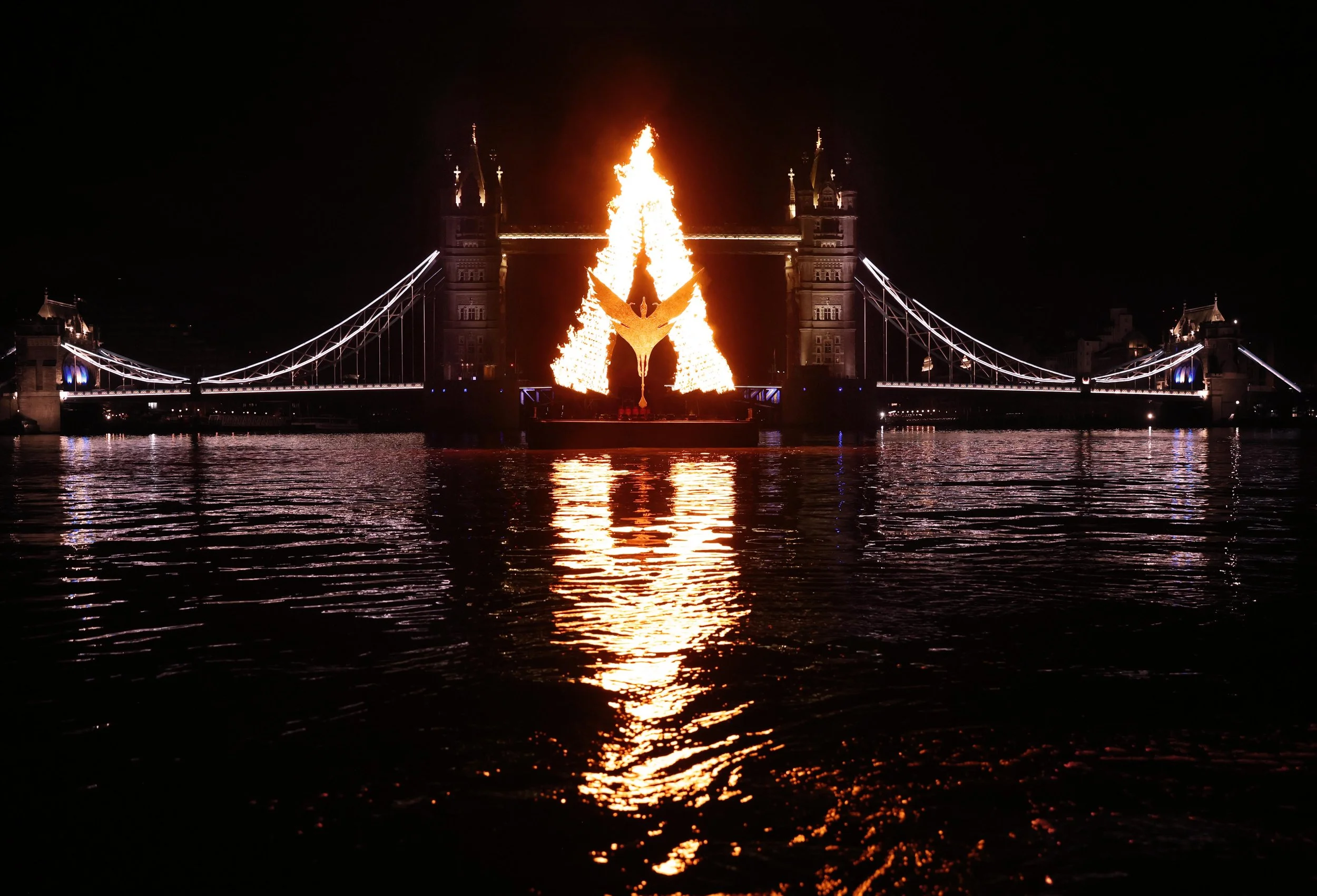 London feels the heat as an 11 metre tall fire sculpture of the iconic Avatar emblem lights up The Thames in celebration of Avatar Fire and Ash, ahead of its cinematic release next Friday 7.JPG