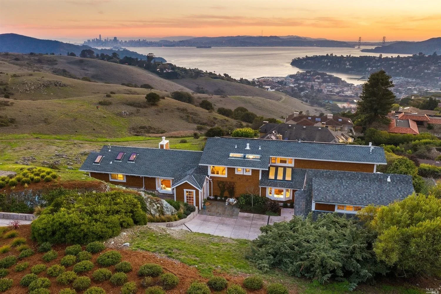 4 Heathcliff Drive, Tiburon