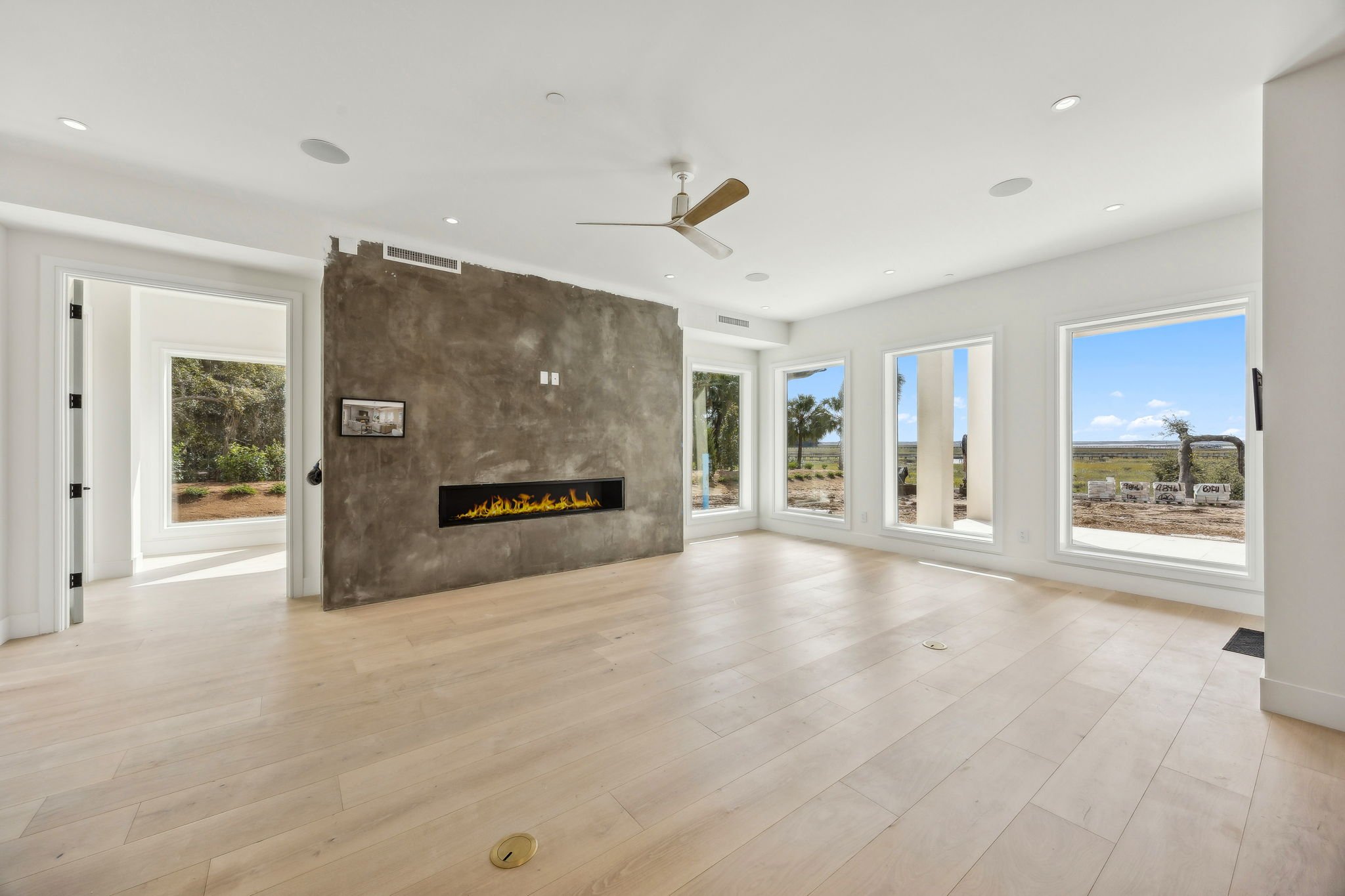 5-web-or-mls-32_5063 1st Coast Hwy Unit 101D.jpg