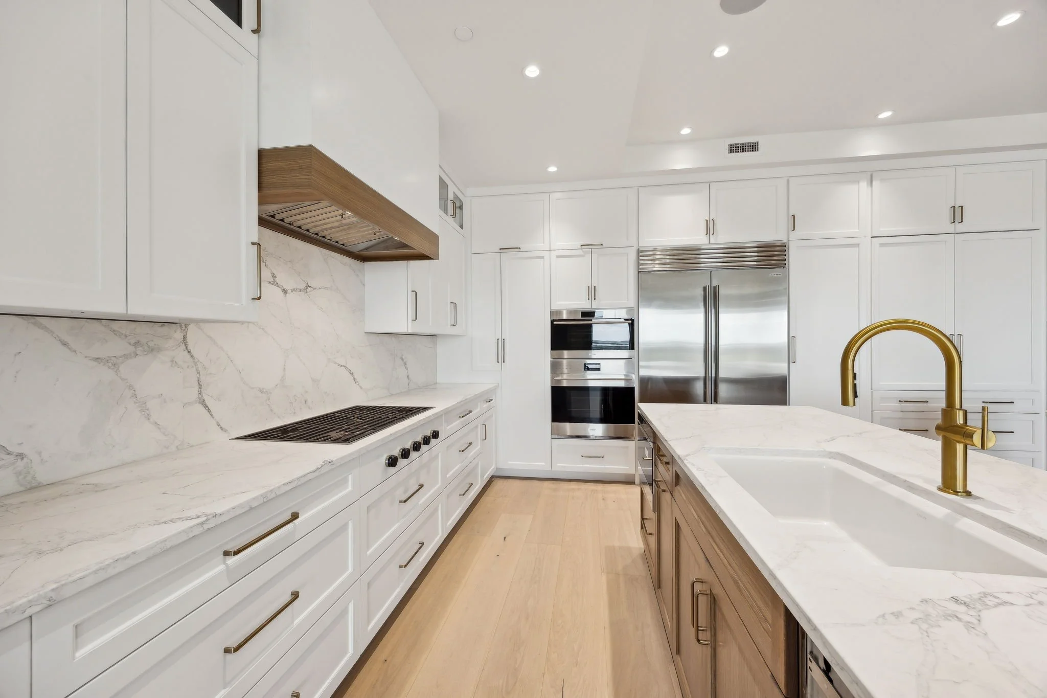 19-web-or-mls-24_5063 1st Coast Hwy Unit 101D.jpg