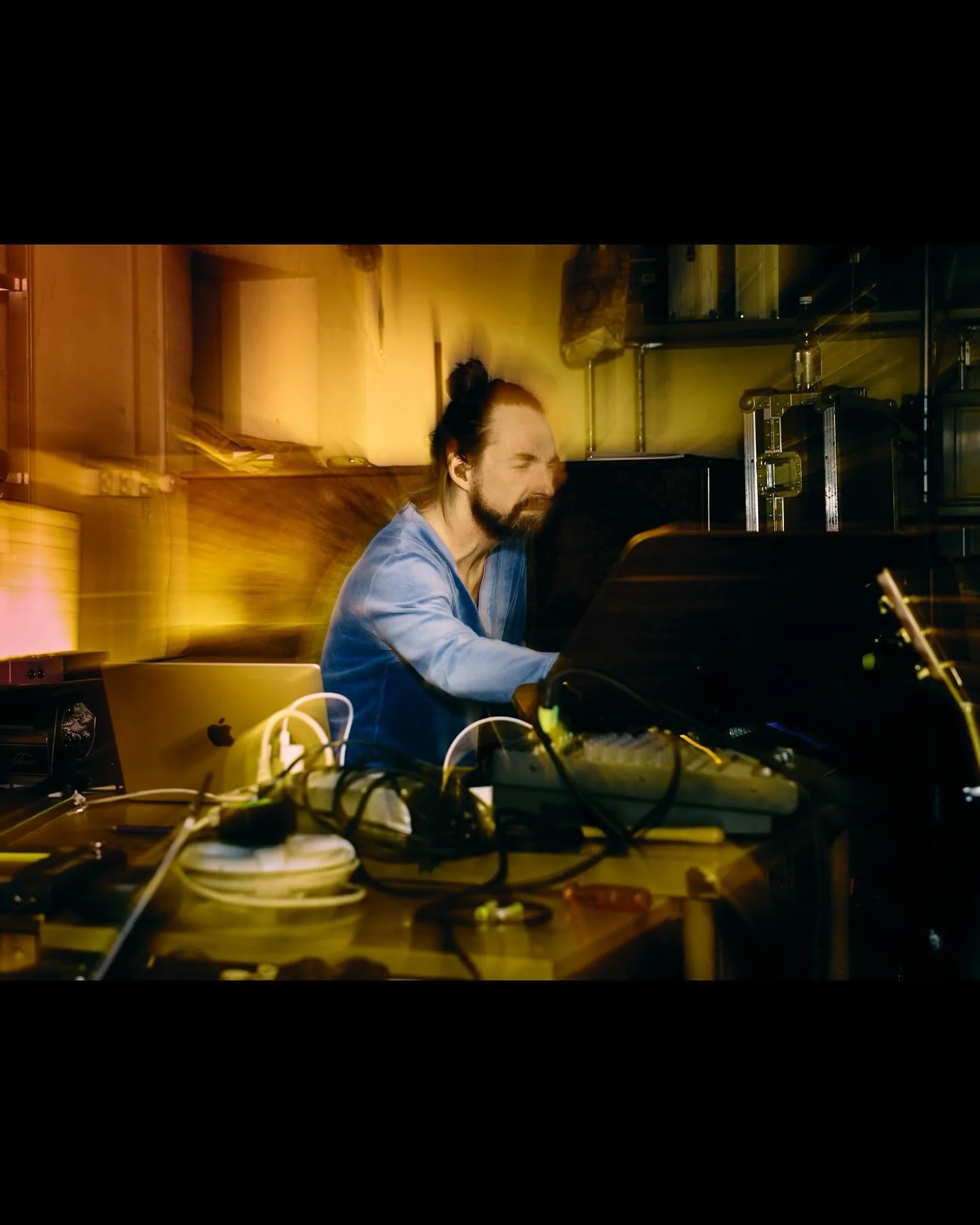 Lunik Reunion Tour!
Sei Teil unserer Reise zur&uuml;ck in die Vergangenheit und hol Dir Dein Ticket auf lunik.com (link in bio): 

26.03.2026 @muhle_hunziken SOLD OUT
27.03.2026 @muhle_hunziken SOLD OUT
28.03.2026 @muhle_hunziken SOLD OUT
01.04.2026 