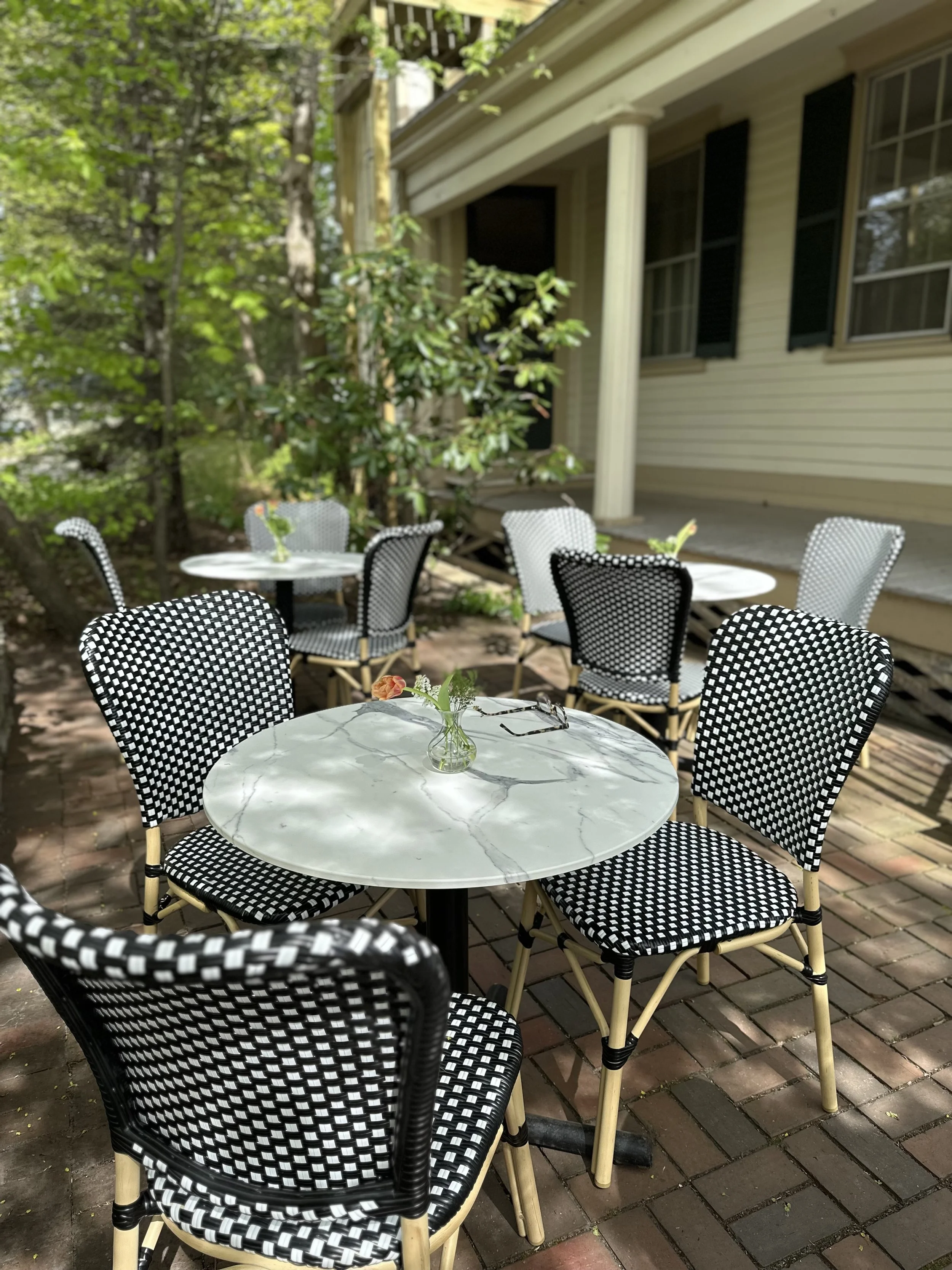 patio bistro165 dining.jpeg