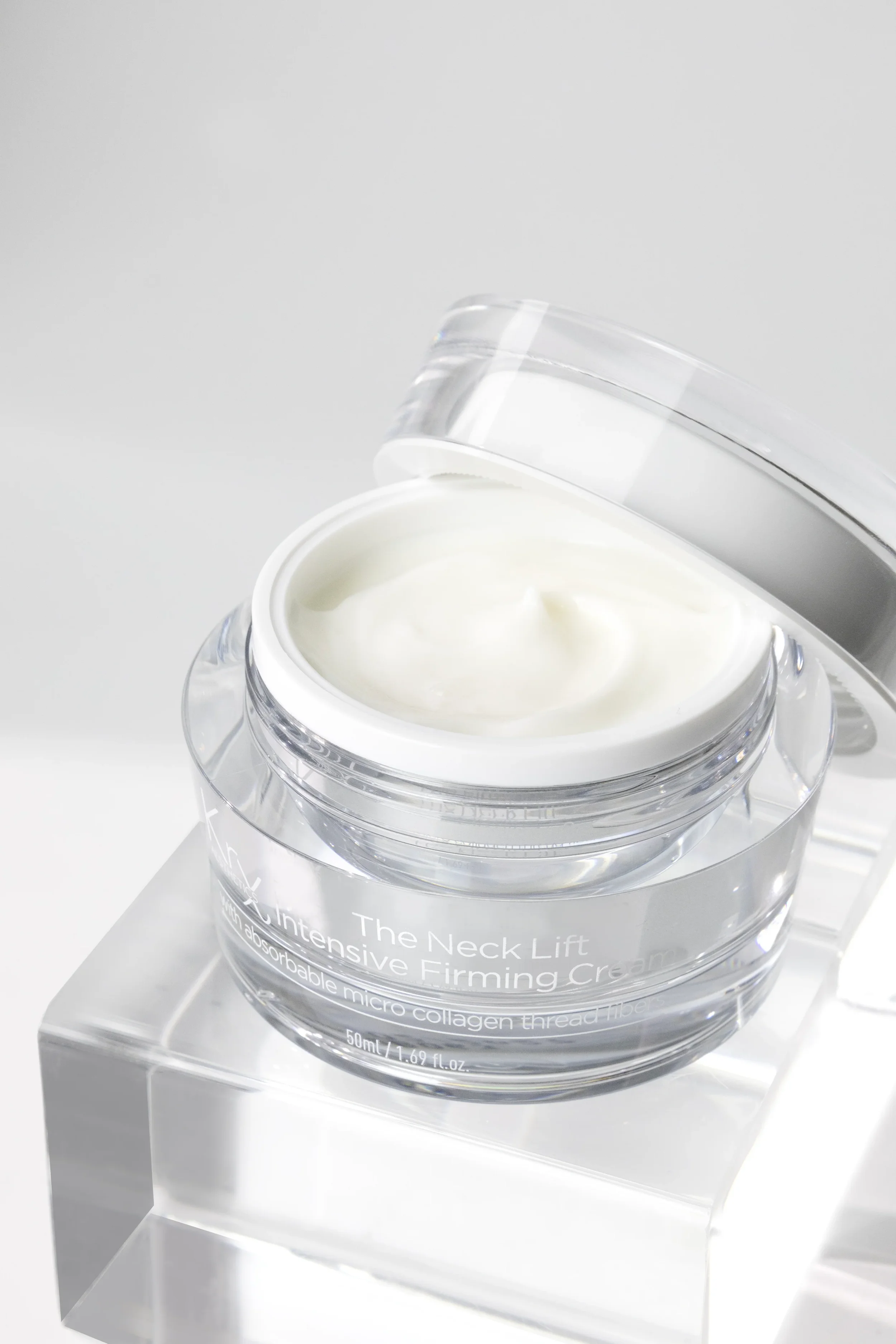 Krx_Neck_lift_Intensive_Firming_Cream_3.webp