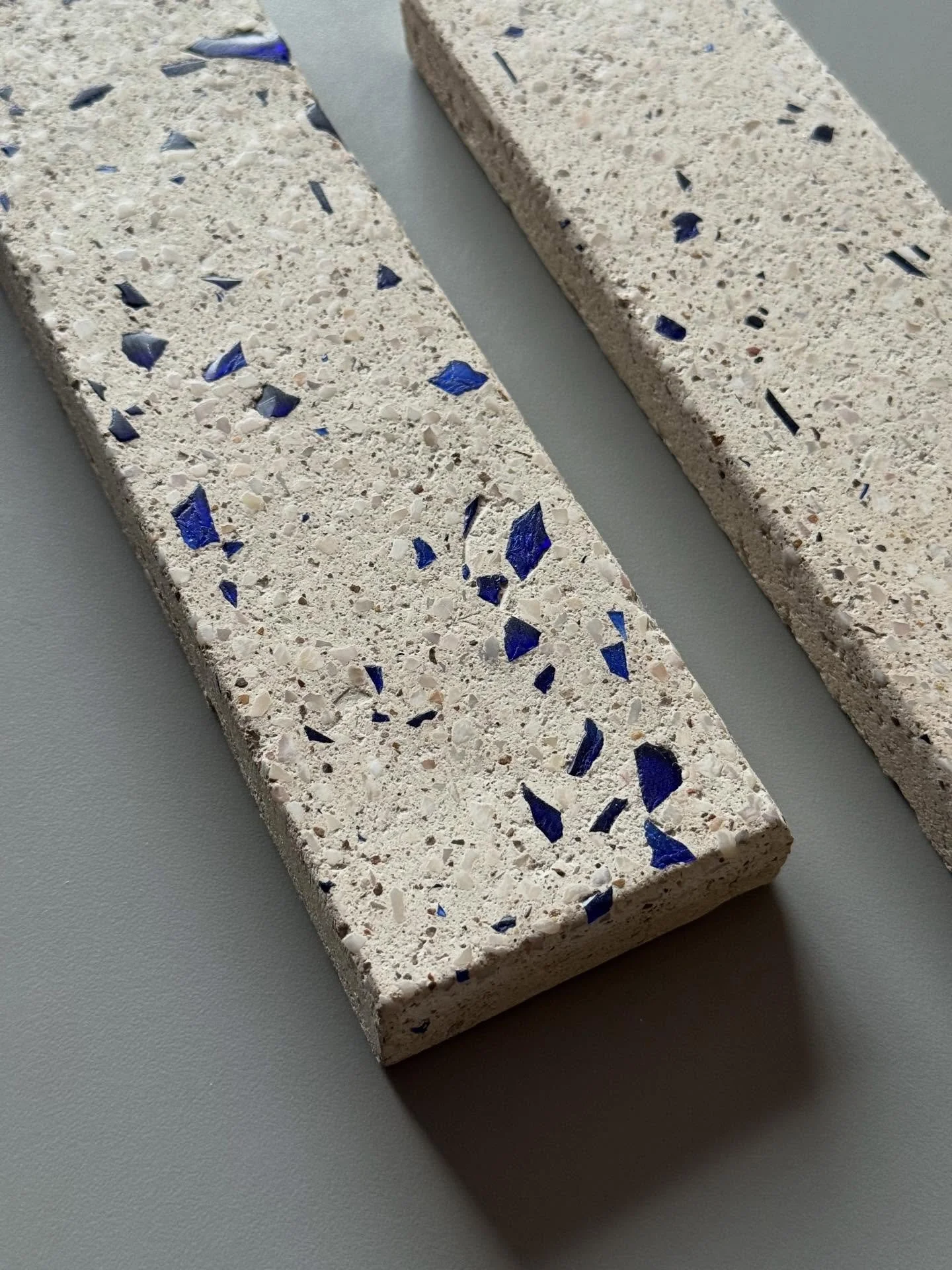 muestras muestras muestrassss 🟦🔵🔷

#terrazo #terrazzo #tile #mosaic #mosaico #luum #luumrecubrimientos #cement #cementtile #interiordesign #interiors #architecture #mexico #mexicanarchitecture #mexicaninteriors