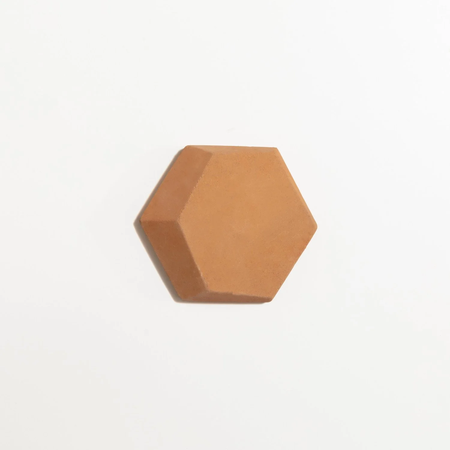 Mosaico+Hexágono+Barro+3D-Terracota+15+cm.jpg