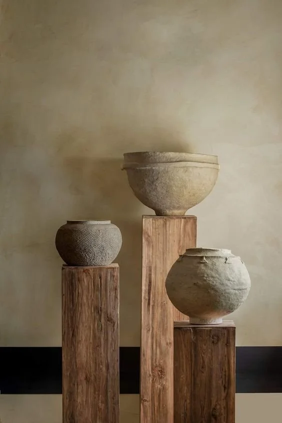 rustic_vases4.jpg