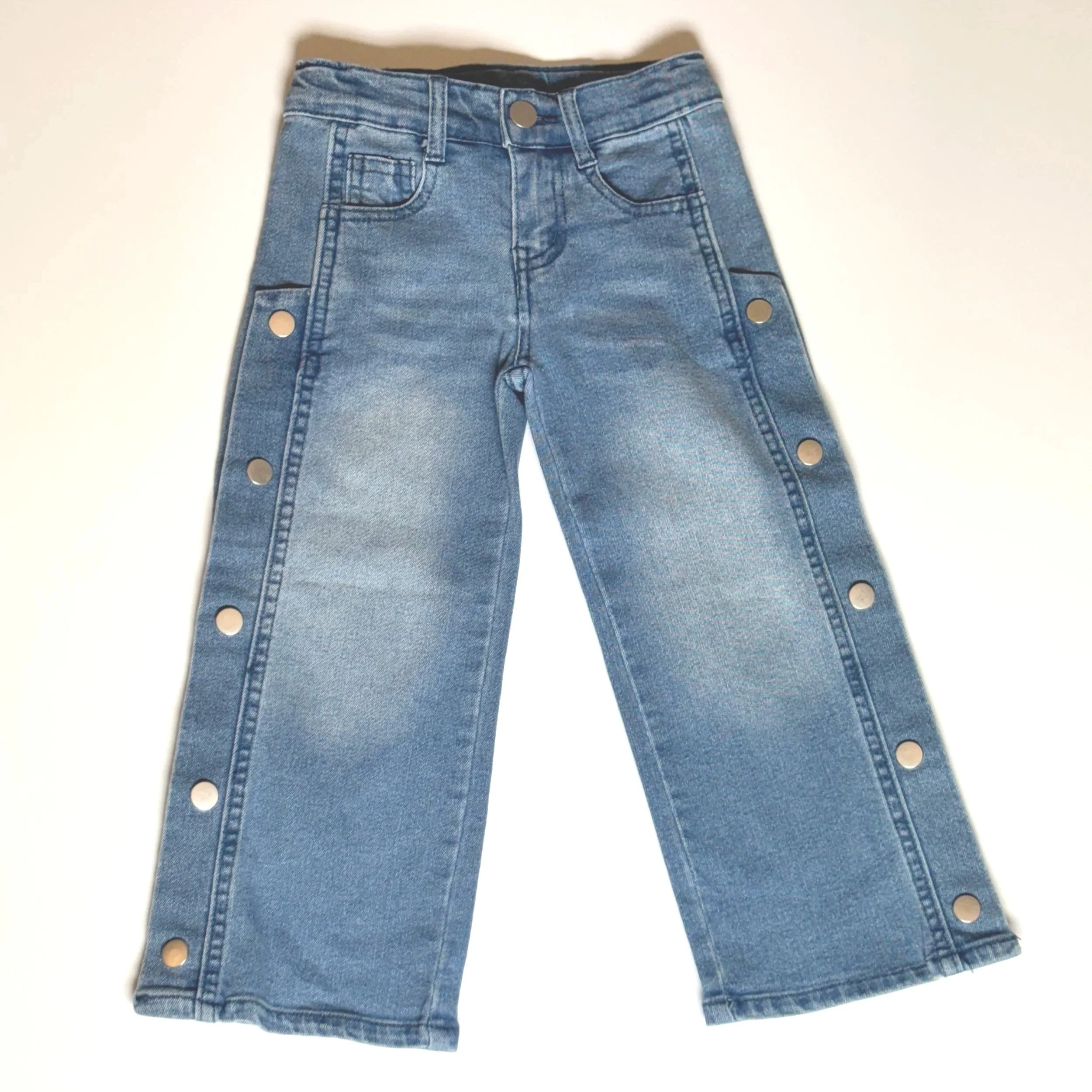 Snap Jeans