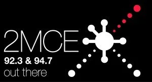 Logo of radio station 2MCE with frequencies 92.3 and 94.7 and a stylized molecule design