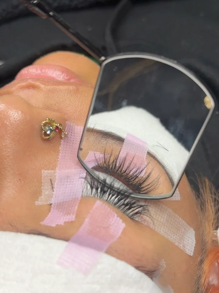 Face card never decline ova here 🫷😌🫸
.
.
.
.
#madisonwi #lashextensions #lashesnearme #lashdesigner
