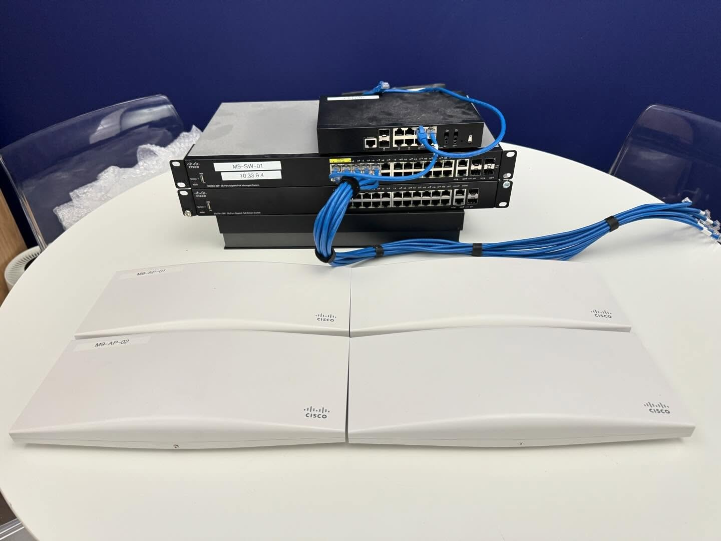 Client just moved offices and needed my π network expertise to get everything setup and optimized. Setup WiFi as it was in the old office, as well as brand new conference room setup. ππ»