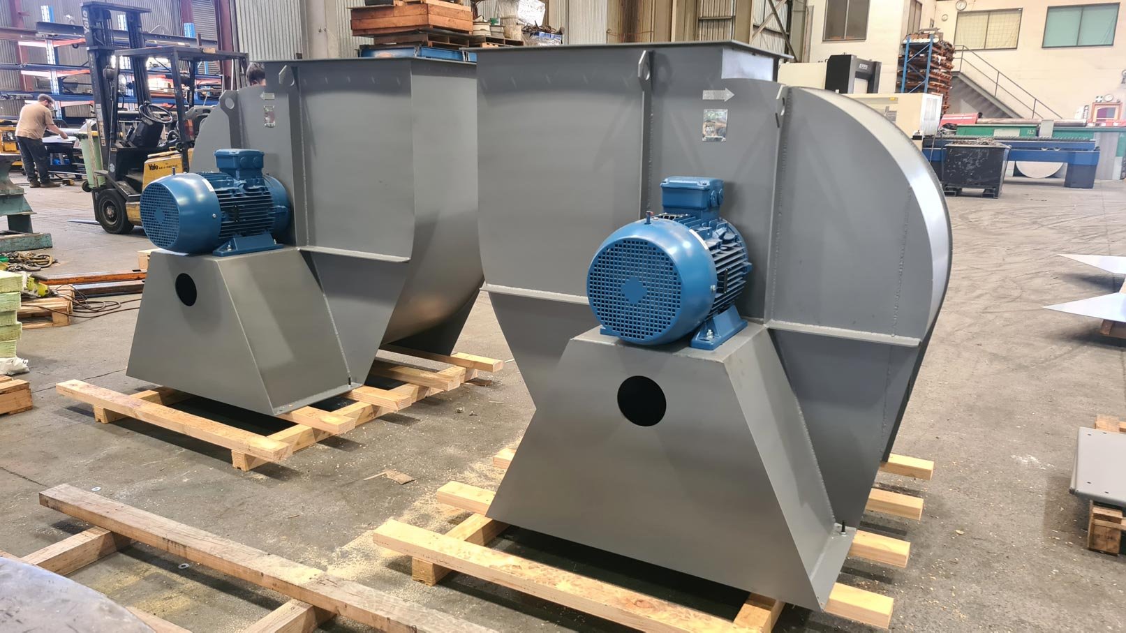 Industrial-Fan-Systems-IFS-Centrifugal-Fans-Floor-Mounted-Arr-4-Driect-Driven.jpg
