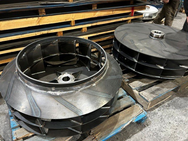 Industrial-Fan-Systems-IFS-Backward-Inclined-Impellers-Fabricated Hubs.jpg